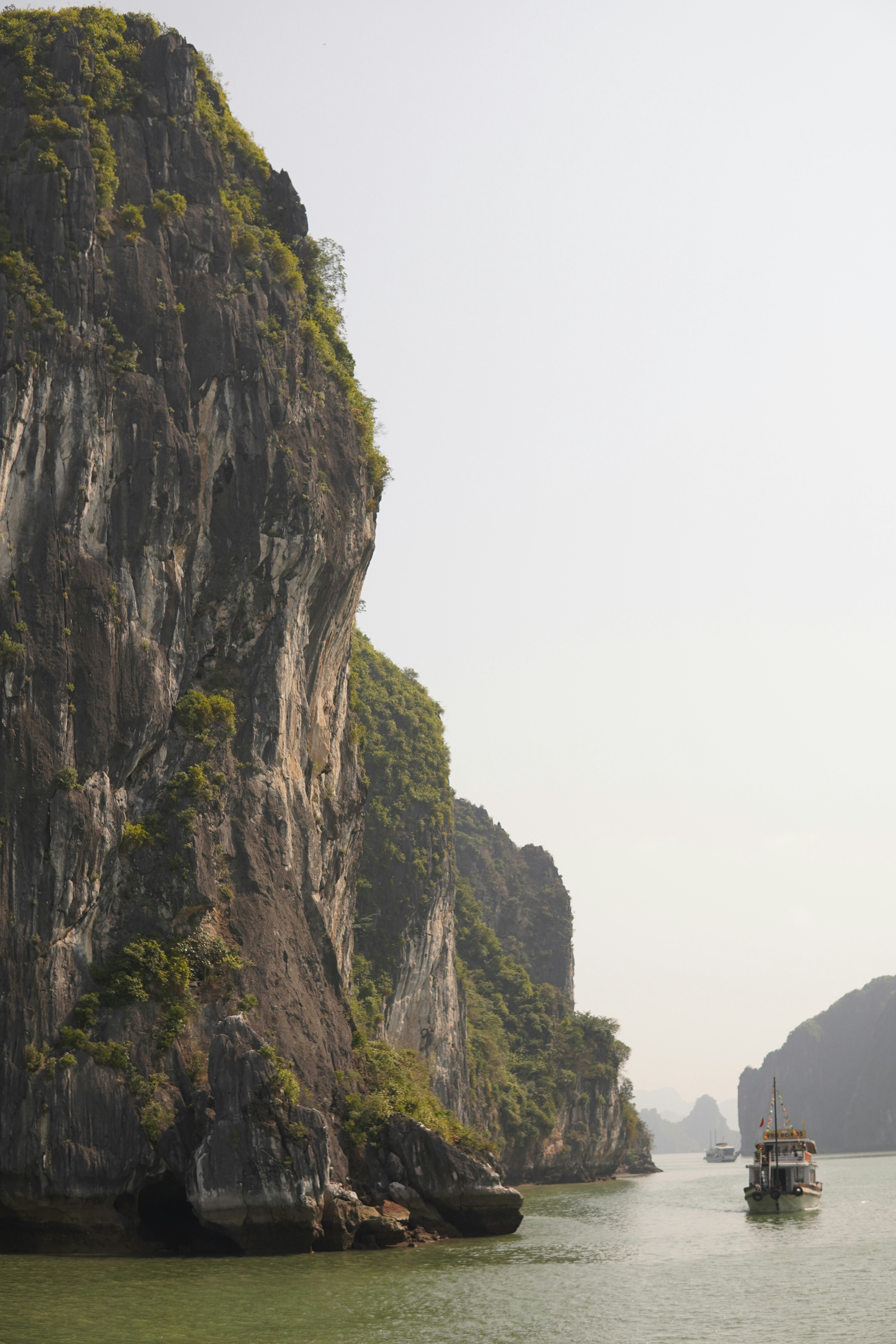 Ha Long Bay – Geography & Spatial Structure