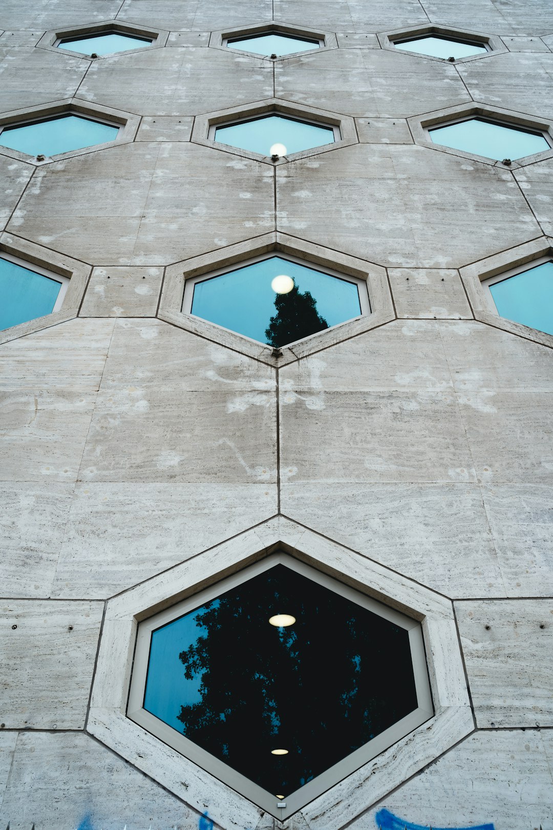 brown and white concrete building