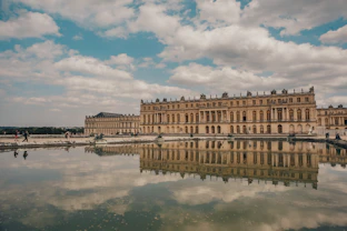 HONEYMOON PACKAGE PARIS
