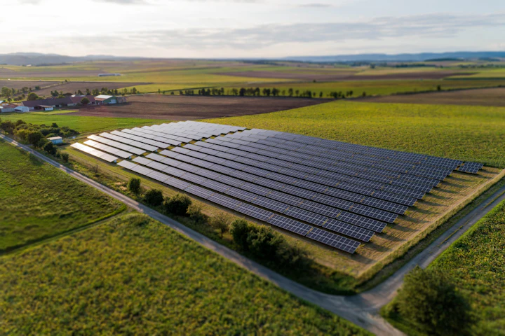 Sistema fotovoltaico industrial 100 kWp