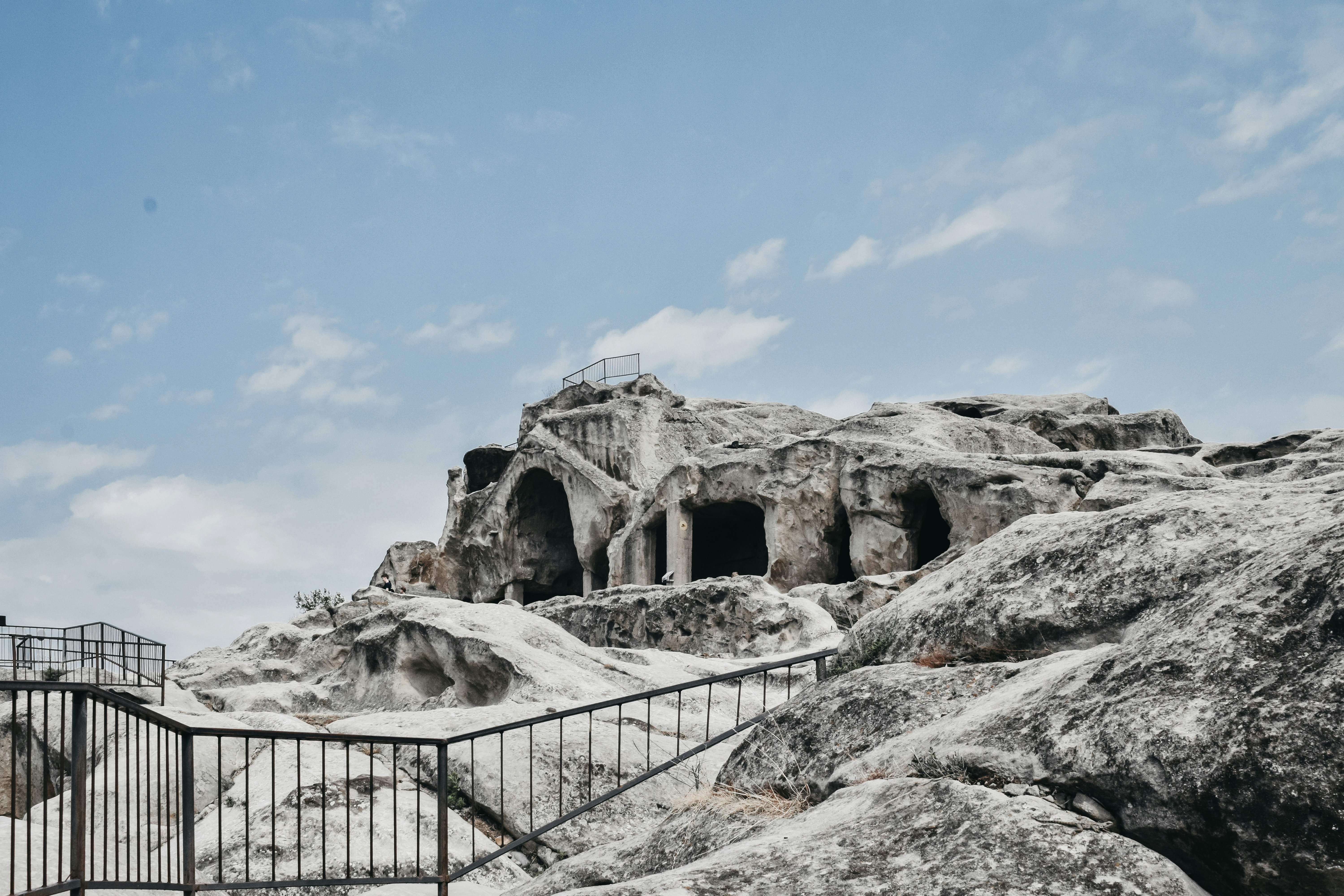 Photo by darya_tryfanava