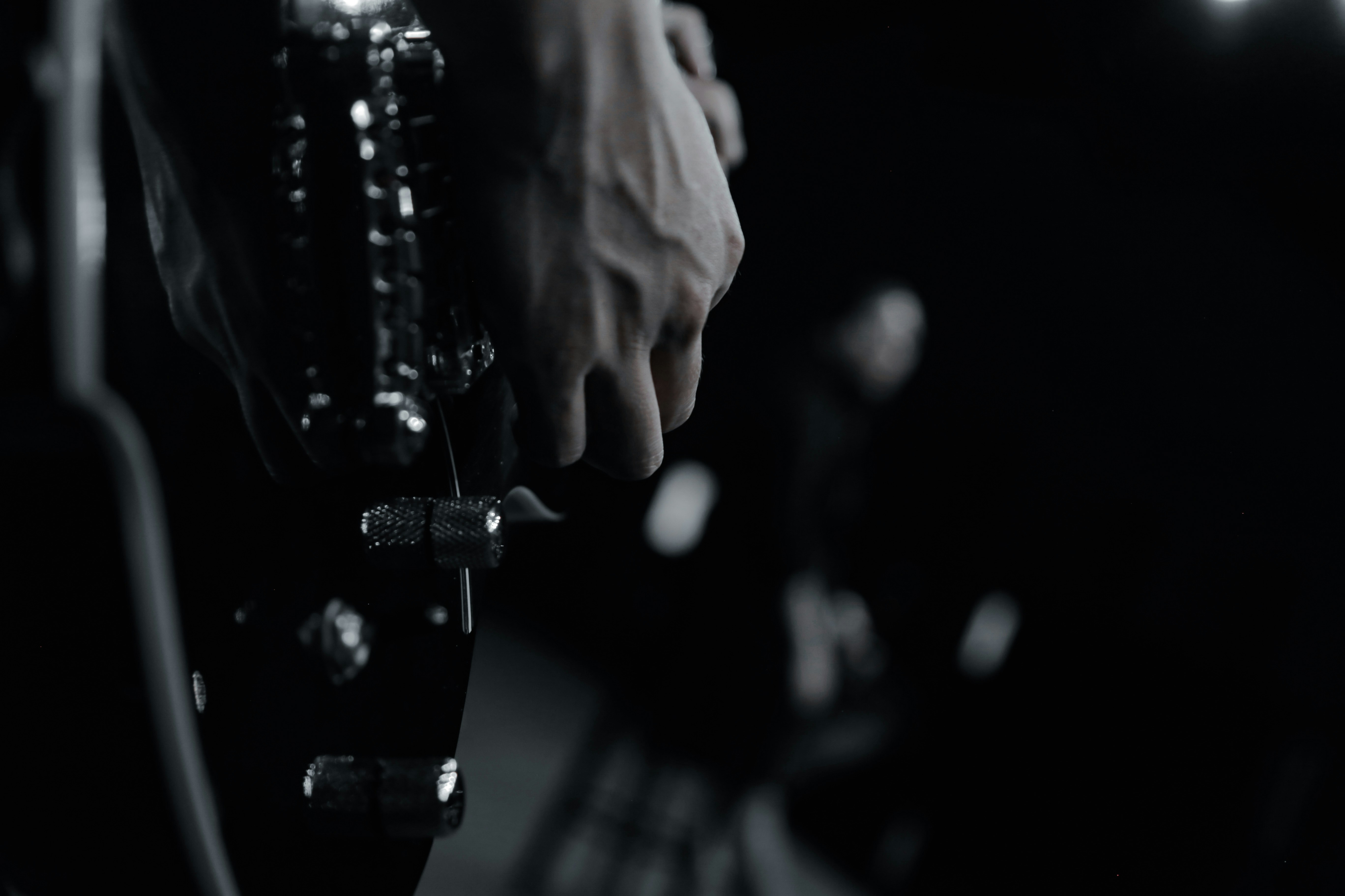 musical instruments wallpaper, wallpaper, Sejarah Yamaha: Dari Perusahaan Motor ke Raksasa Musik 5