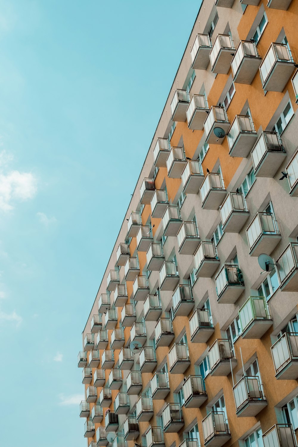 brown concrete building during daytime