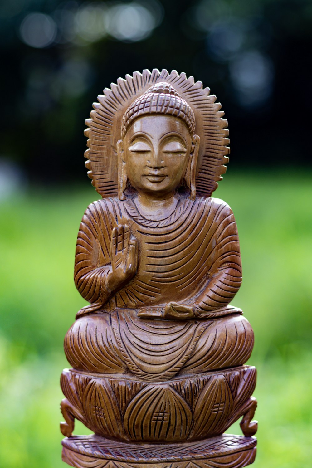 gold buddha statue during daytime