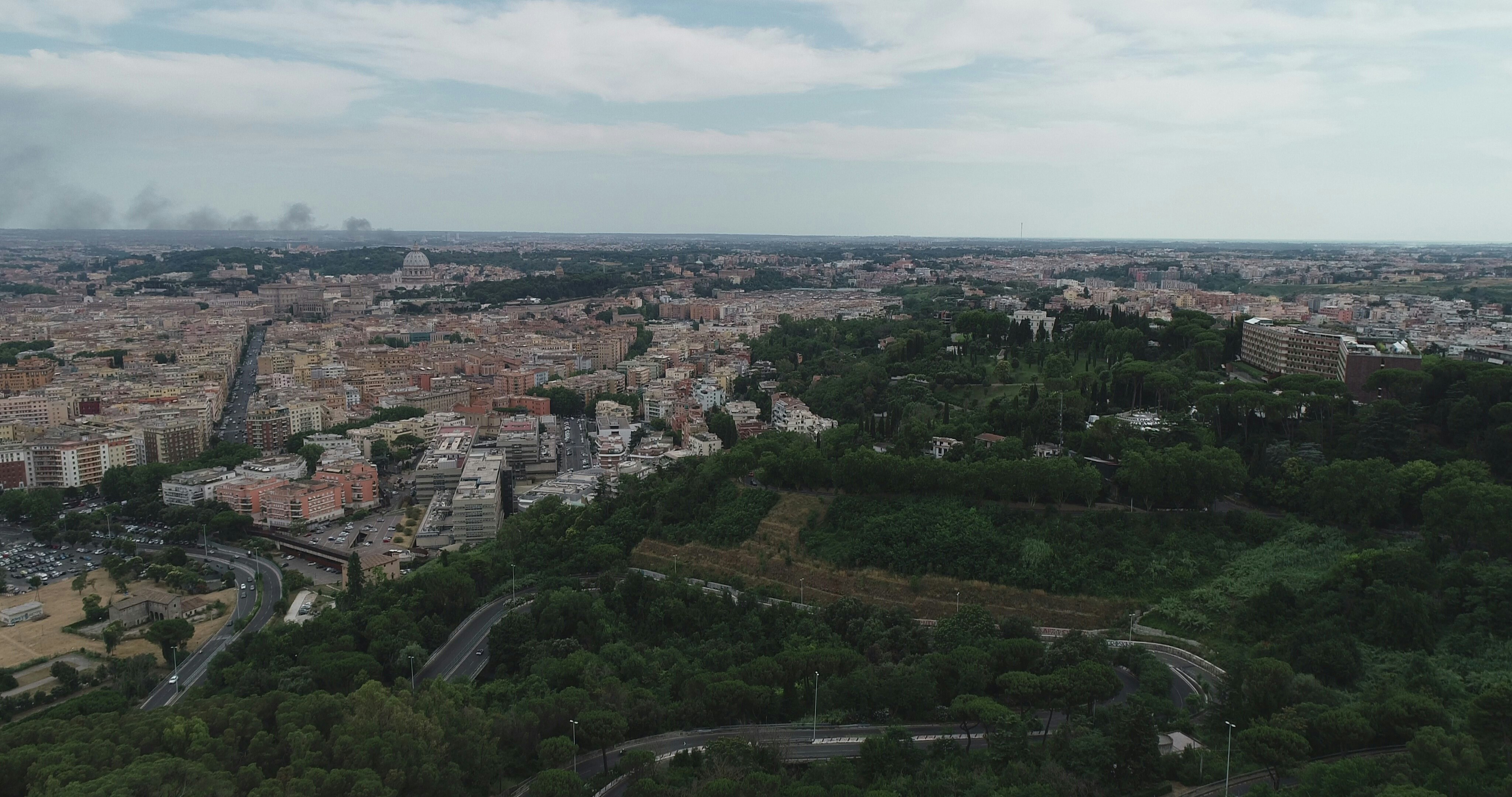 Vista aerea della città durante il giorno