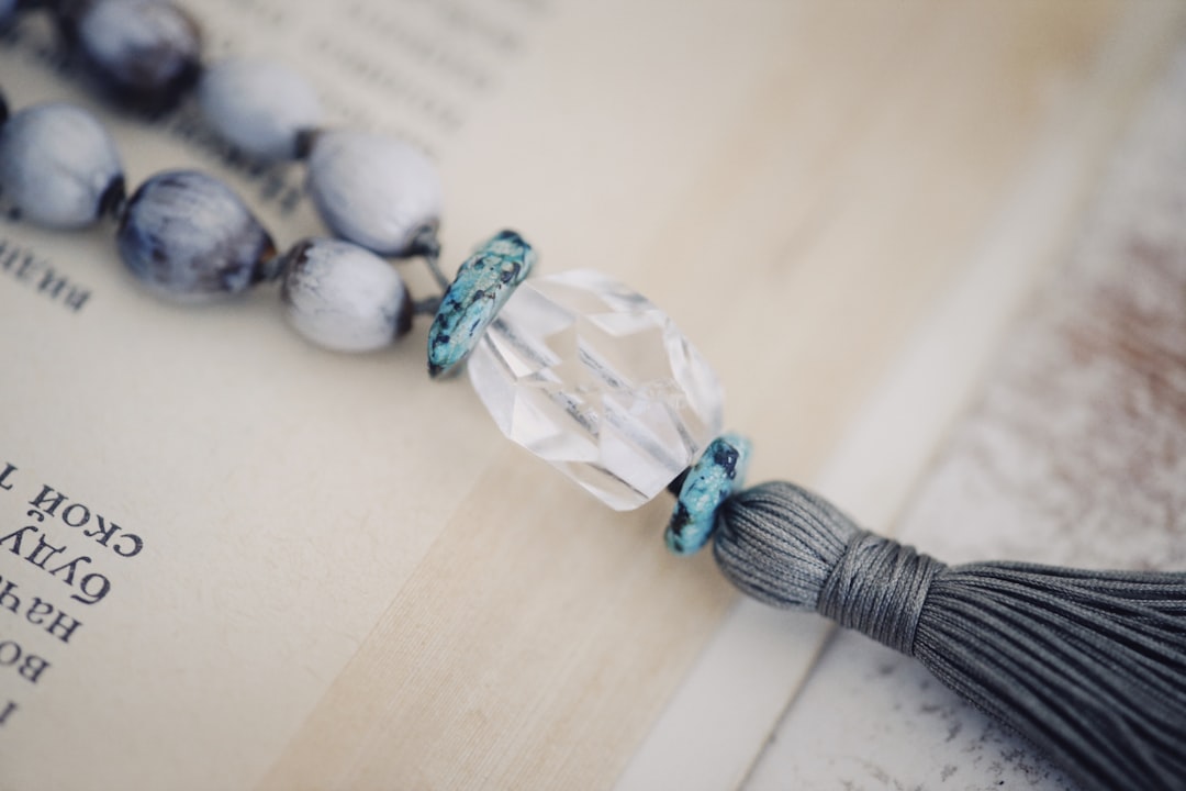 blue and white beaded bracelet