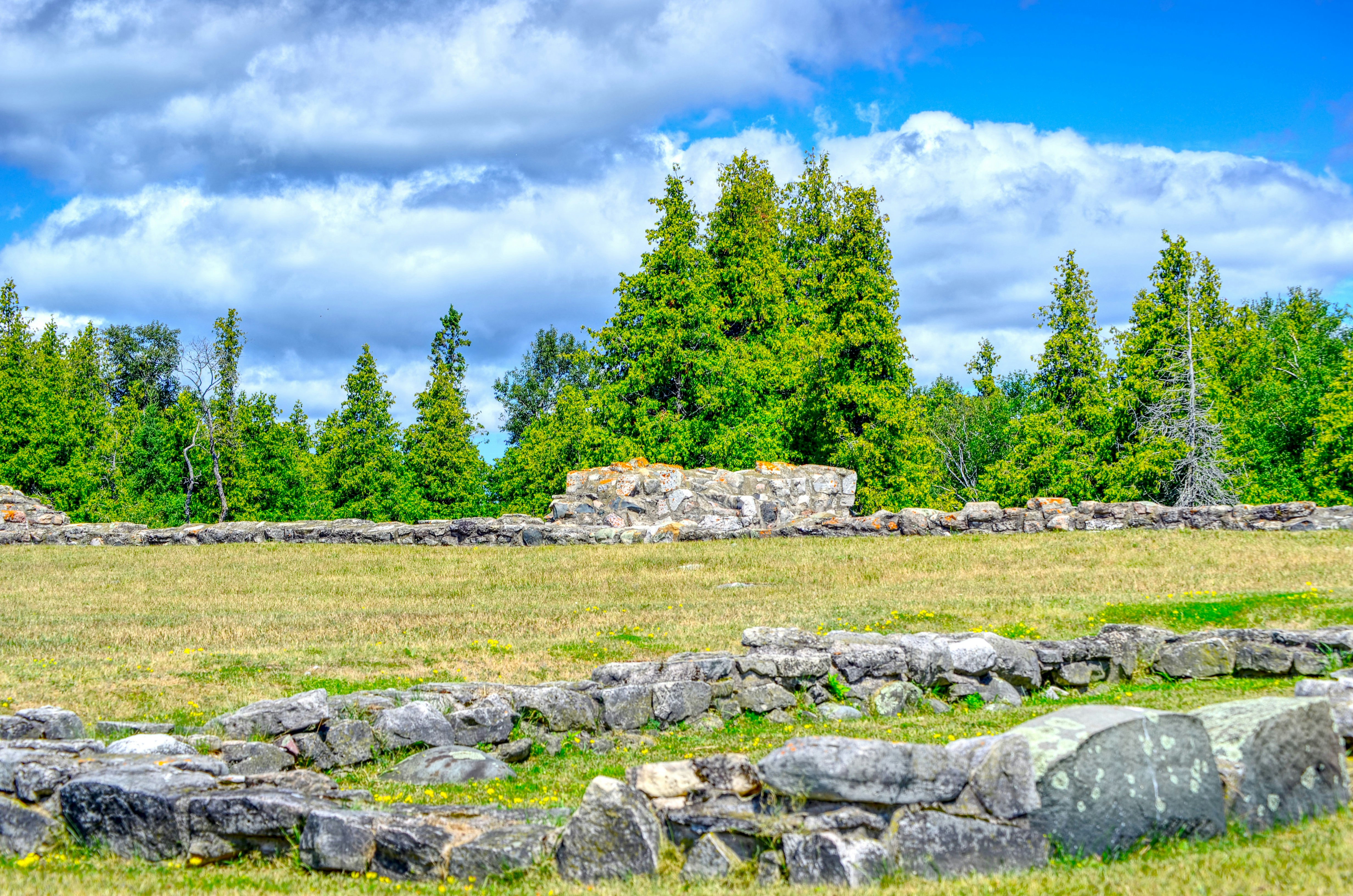 ancient battlefield landscape, wallpaper, Taktik Perang Terhebat Sepanjang Sejarah dan Relevansinya Kini 4