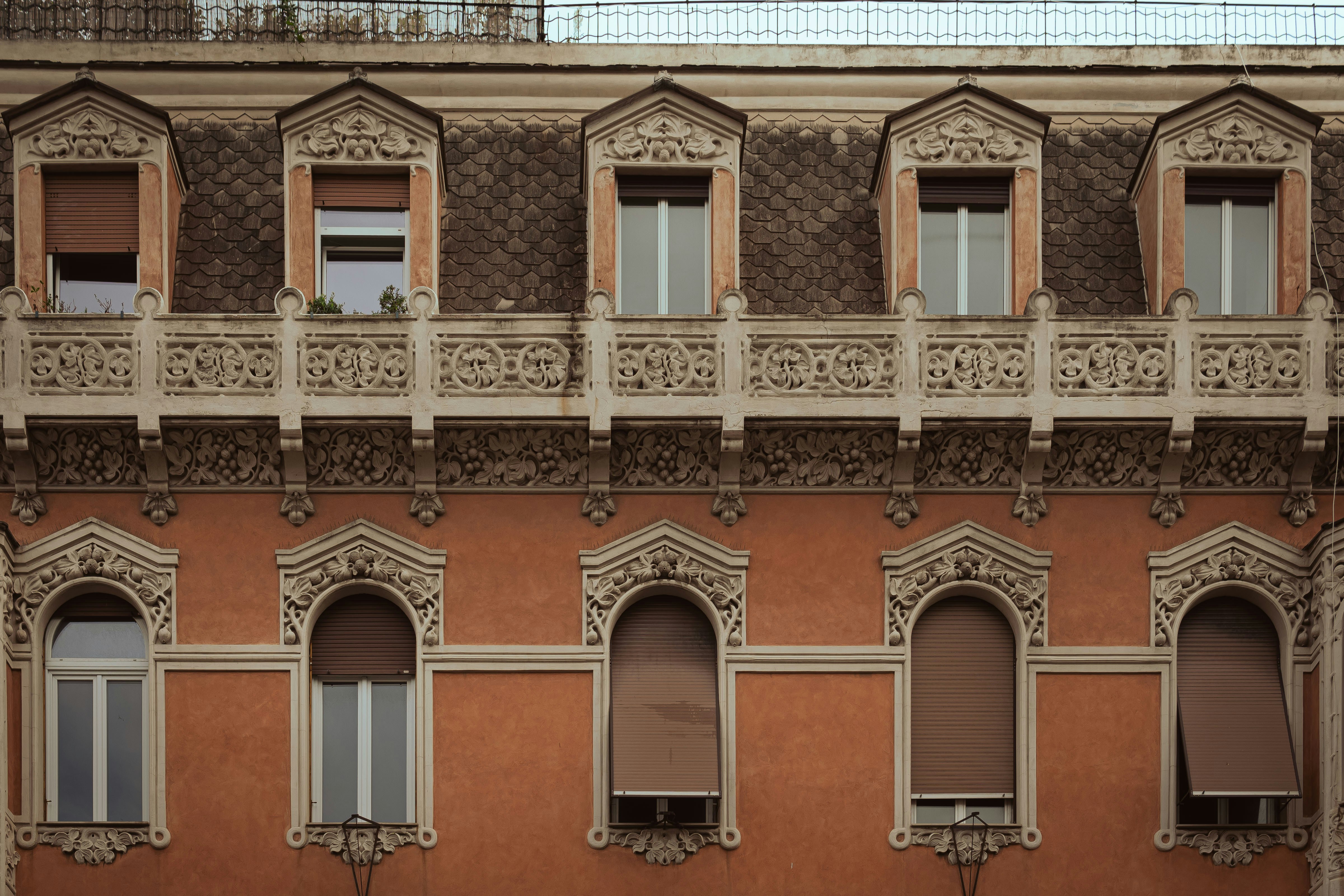 brown and white concrete building