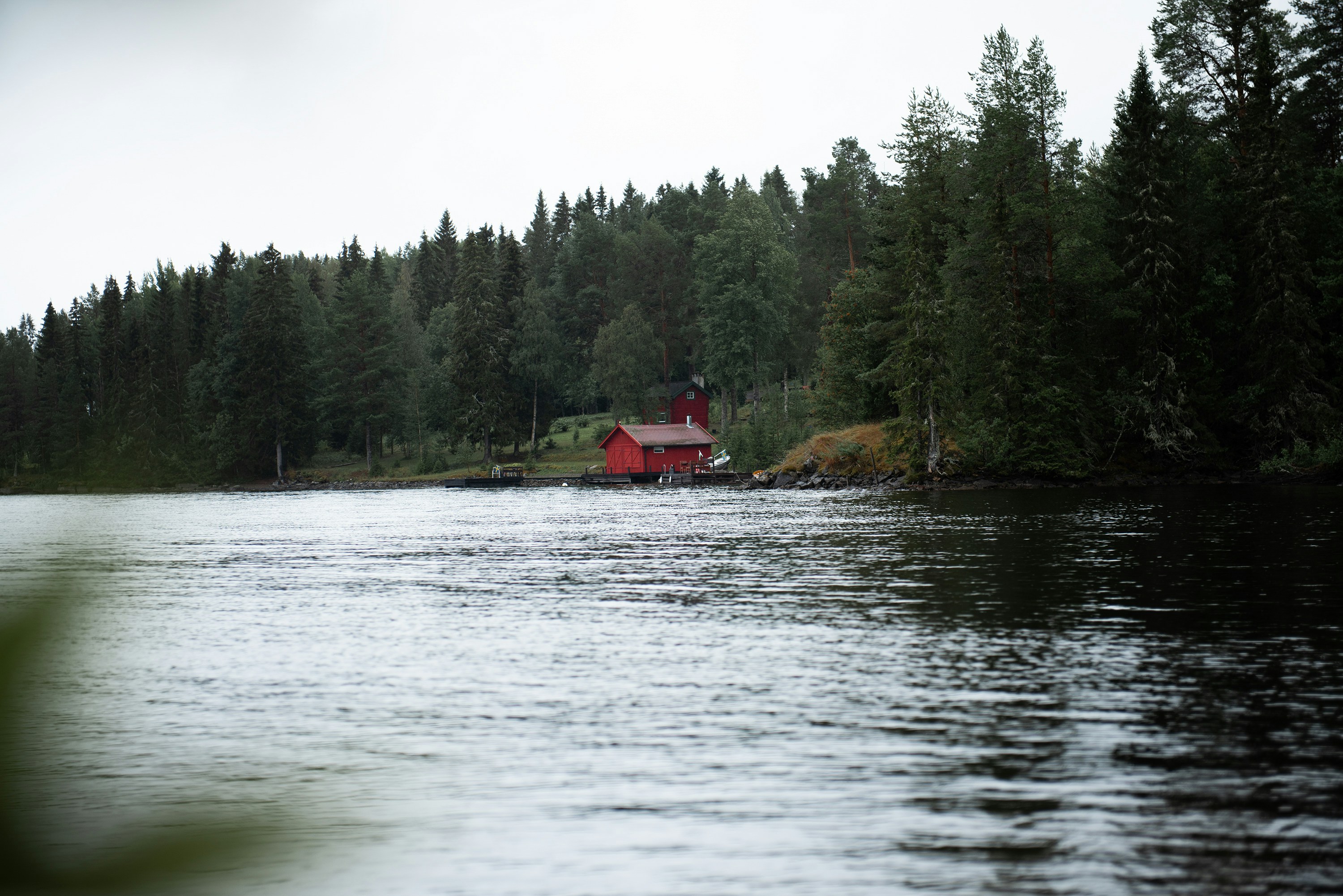 Photo by niklasgarnholz