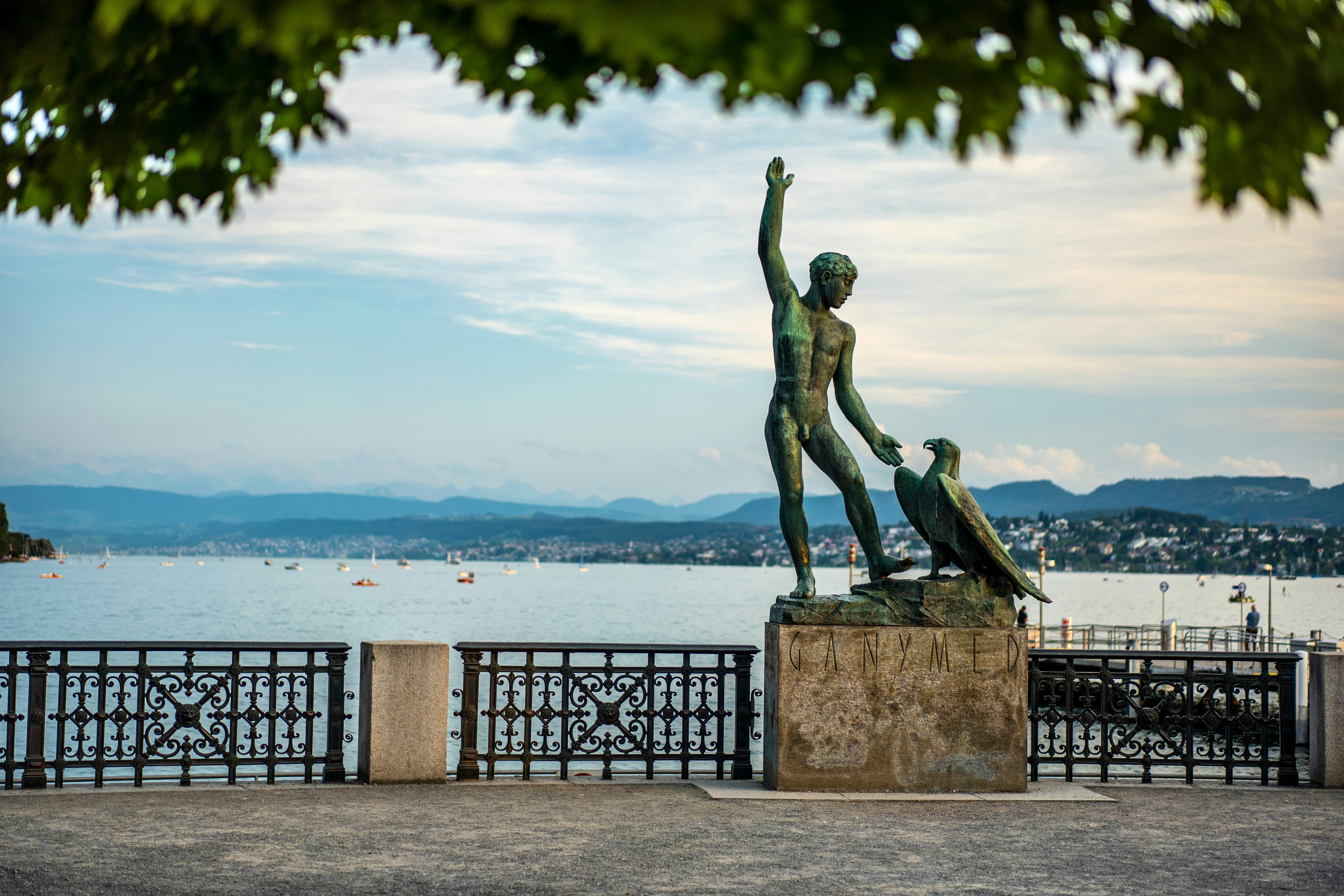 Statue