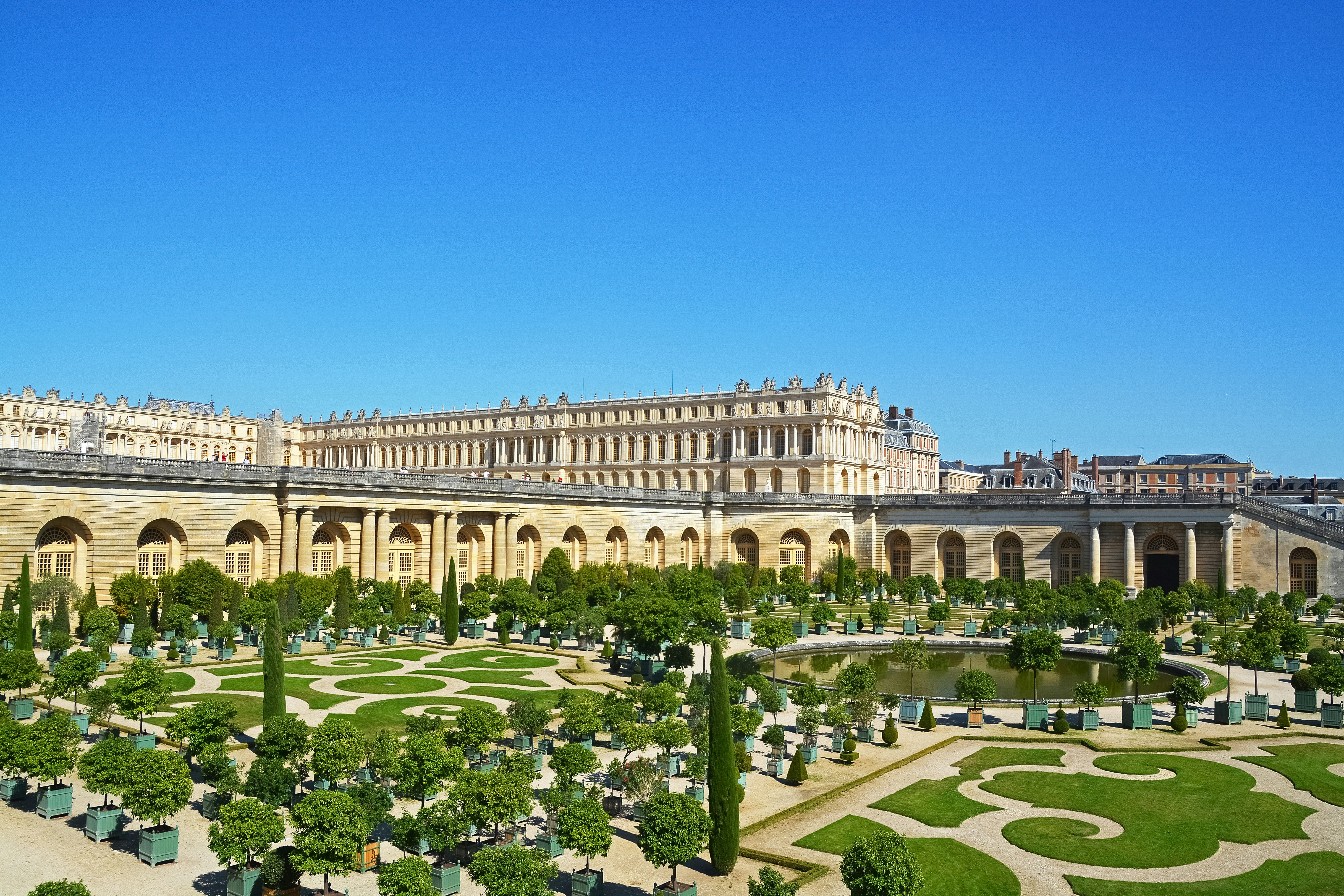 French Renaissance Gardens