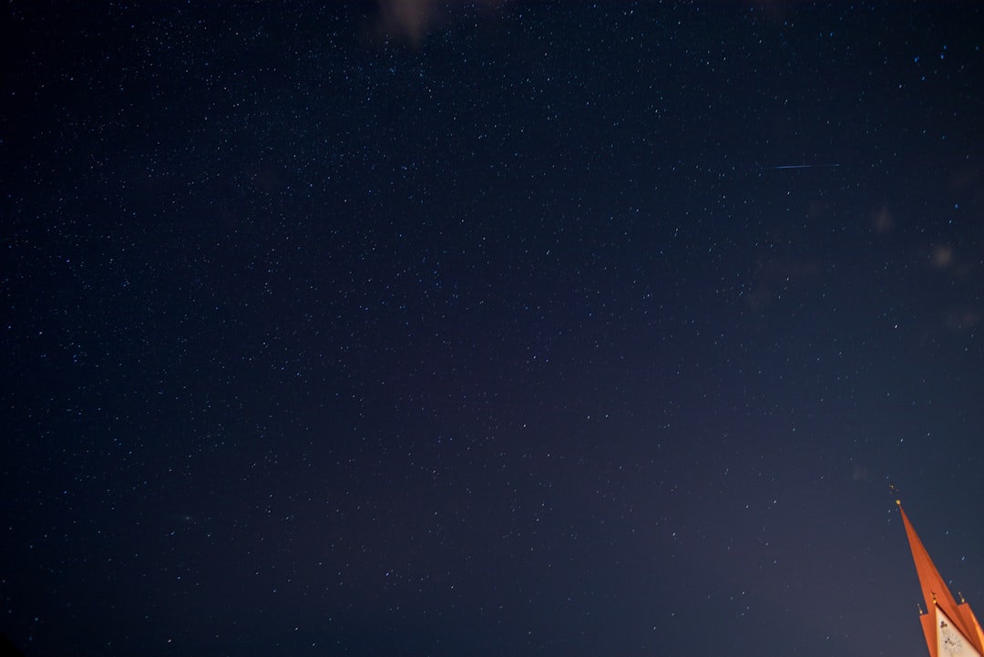 blue sky with stars during night time