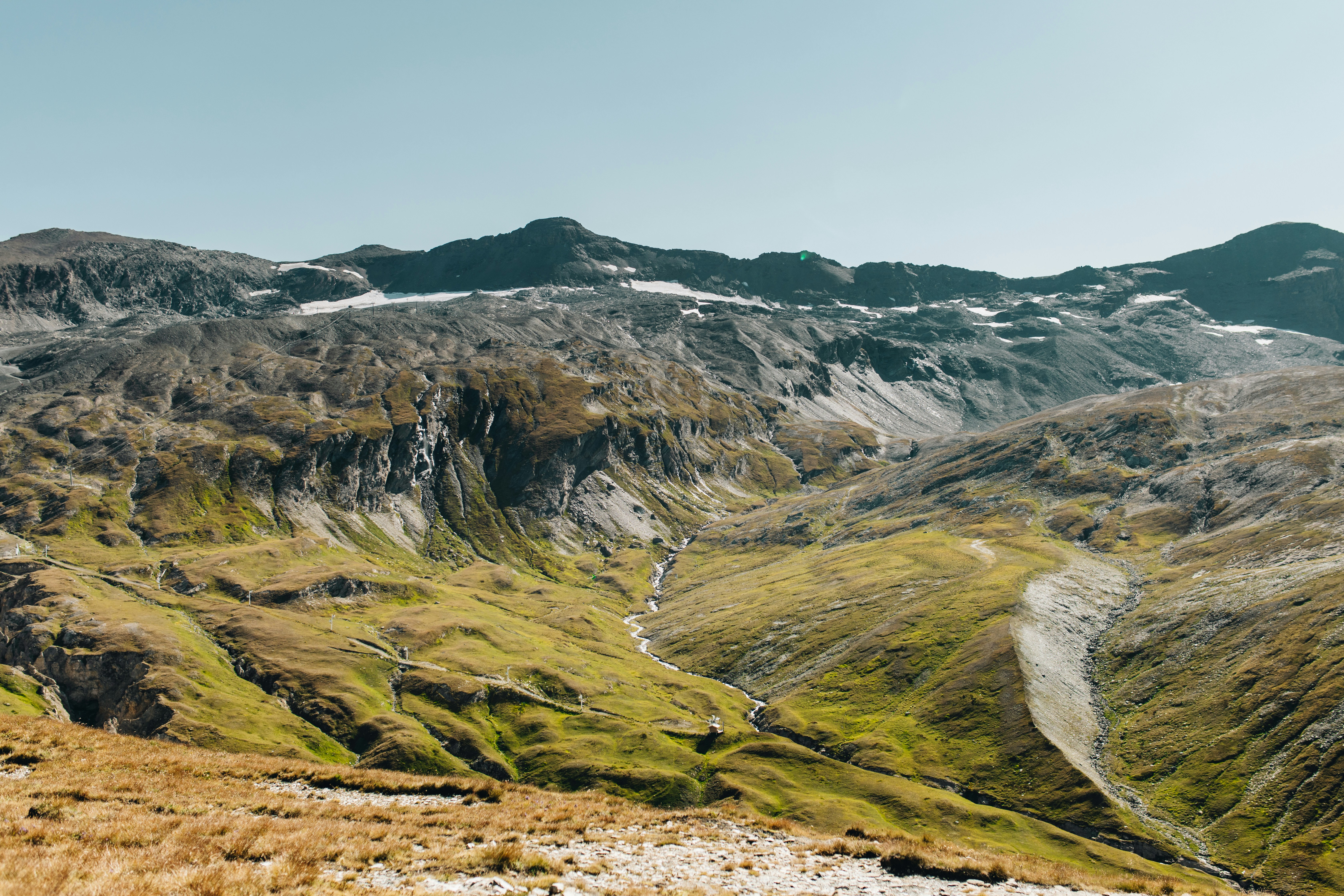 Photo by lorenzohamers