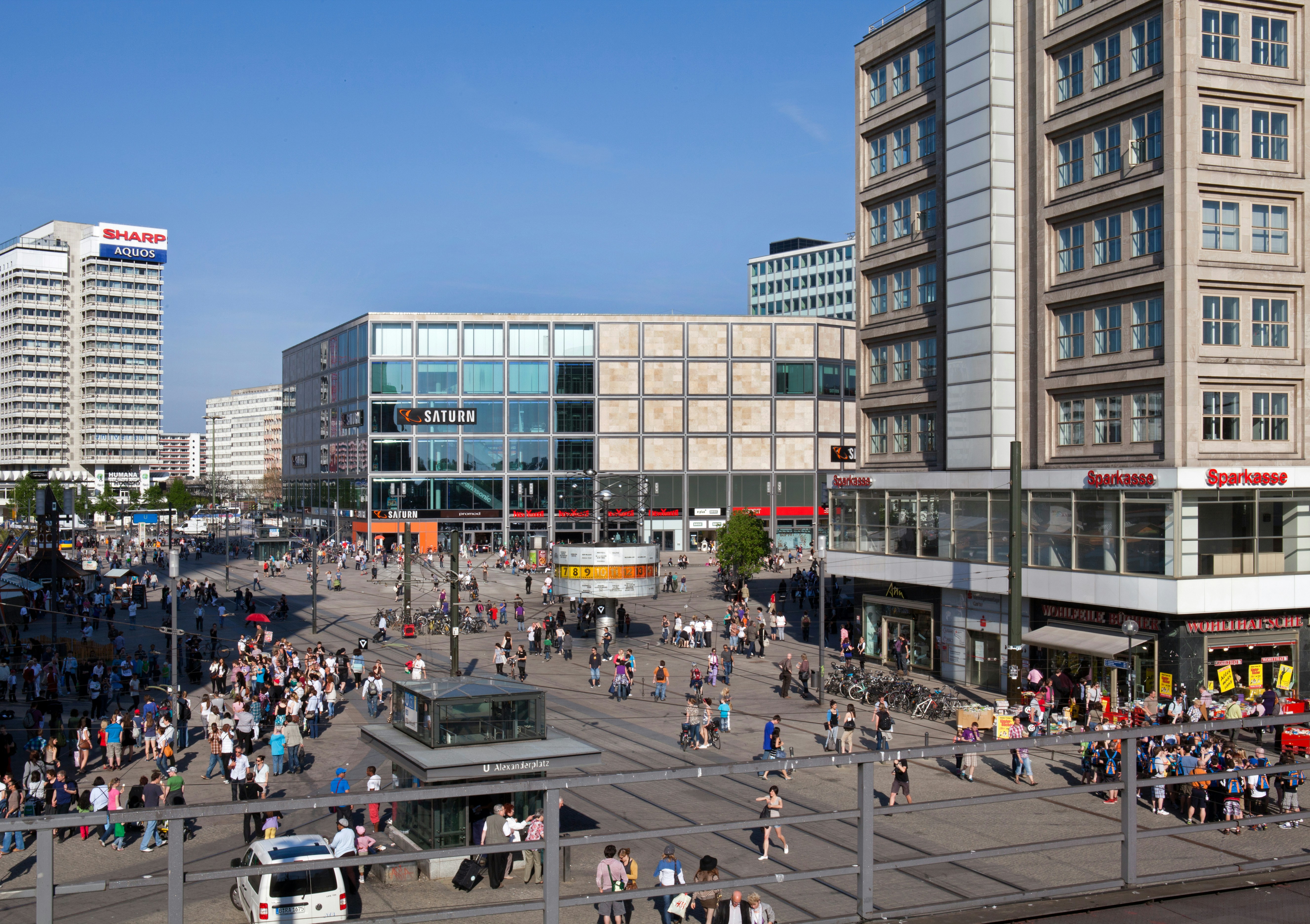 Almanya'da Teknoloji Mağazaları Rehberi