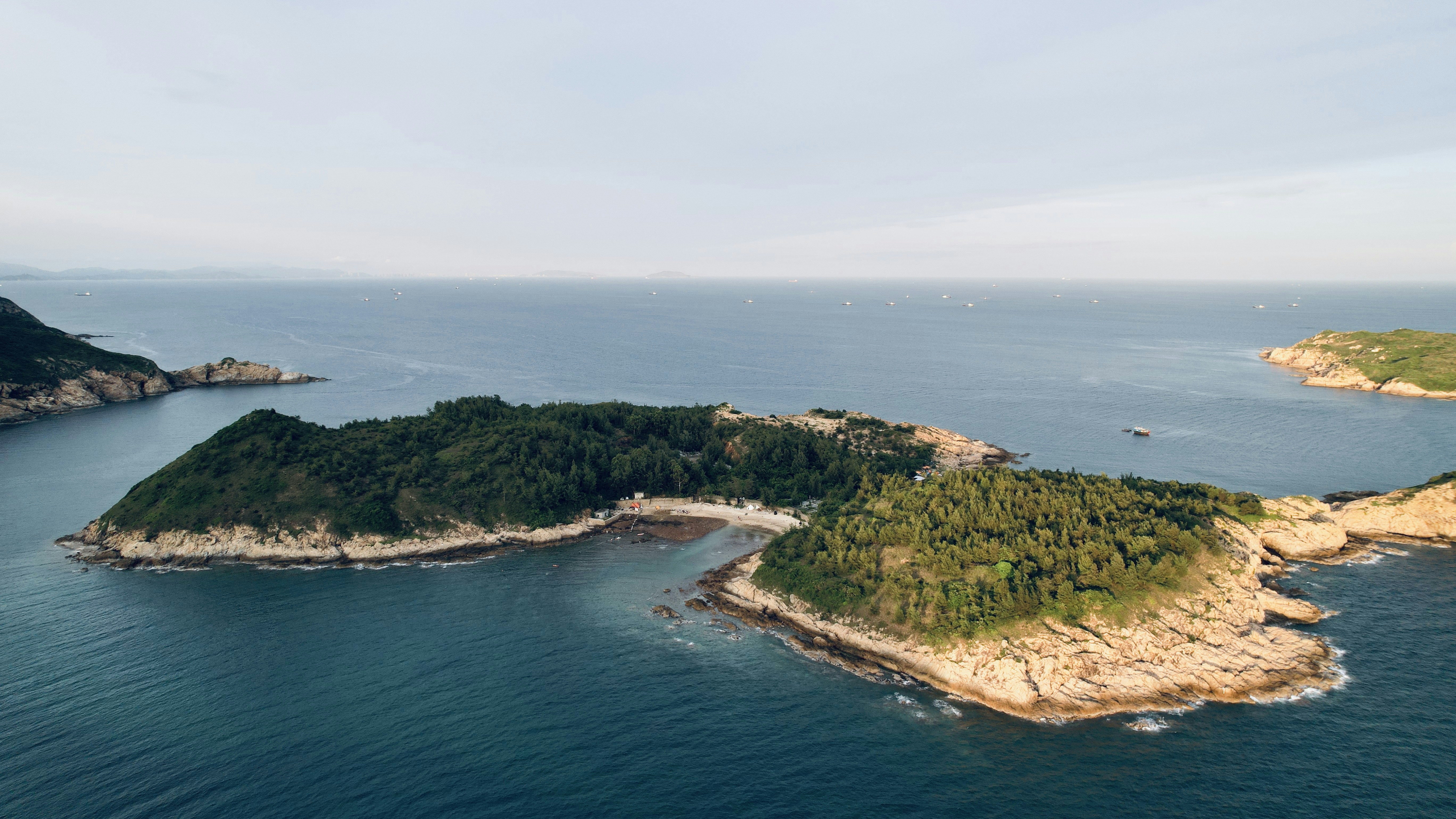 Photo by danielhahaha