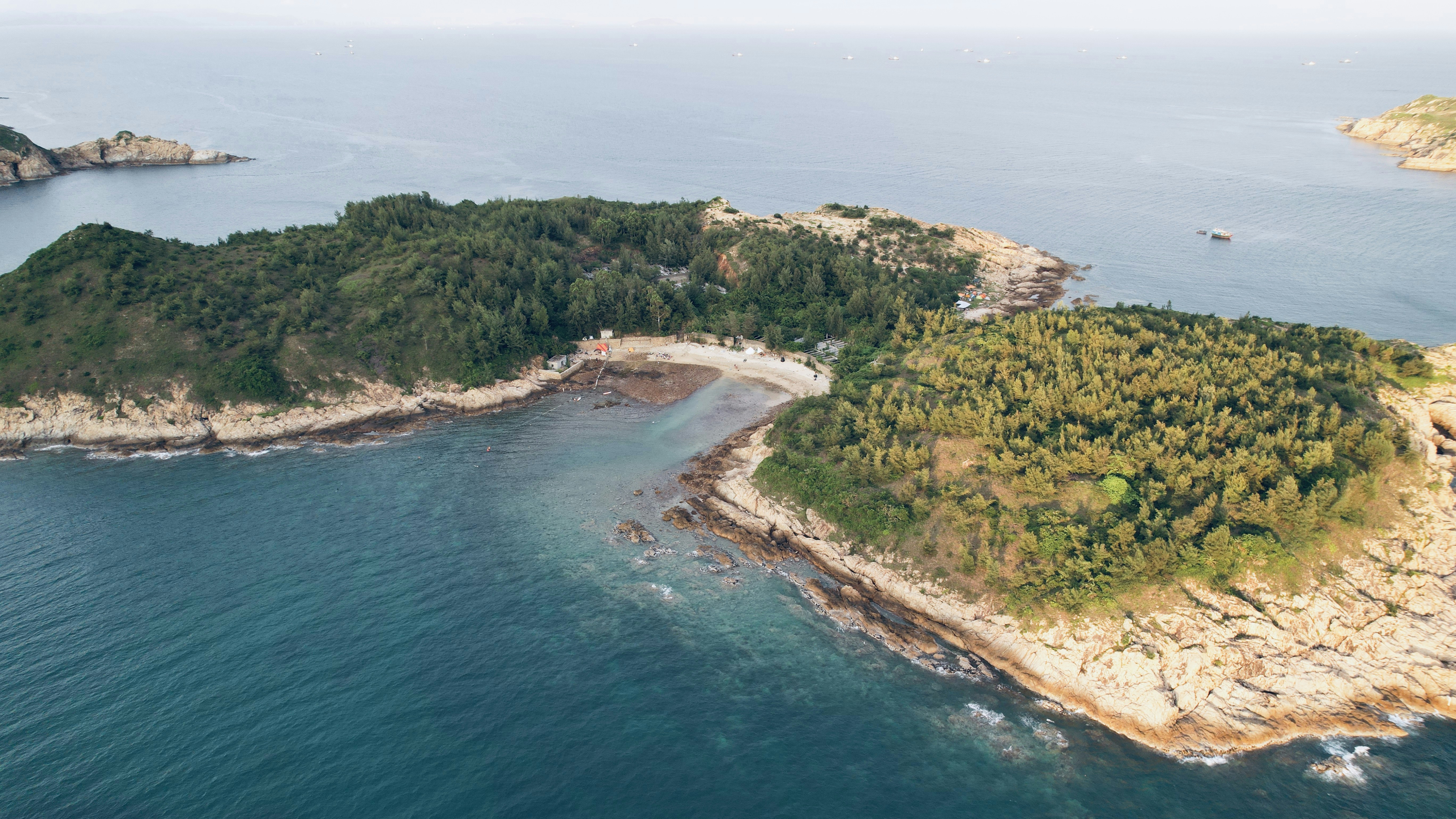 Photo by danielhahaha