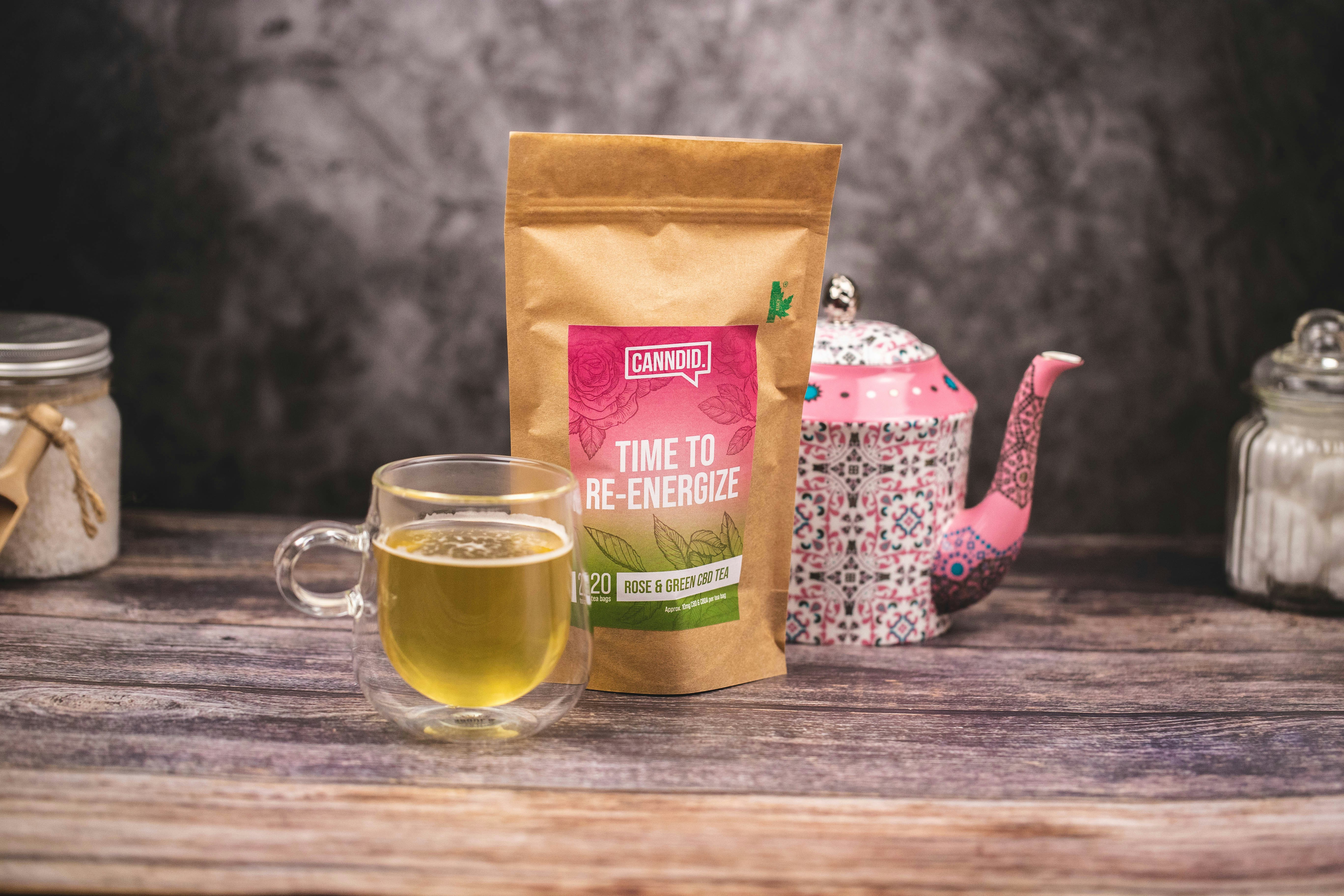 Canndid CBD Tea and colourful teapot