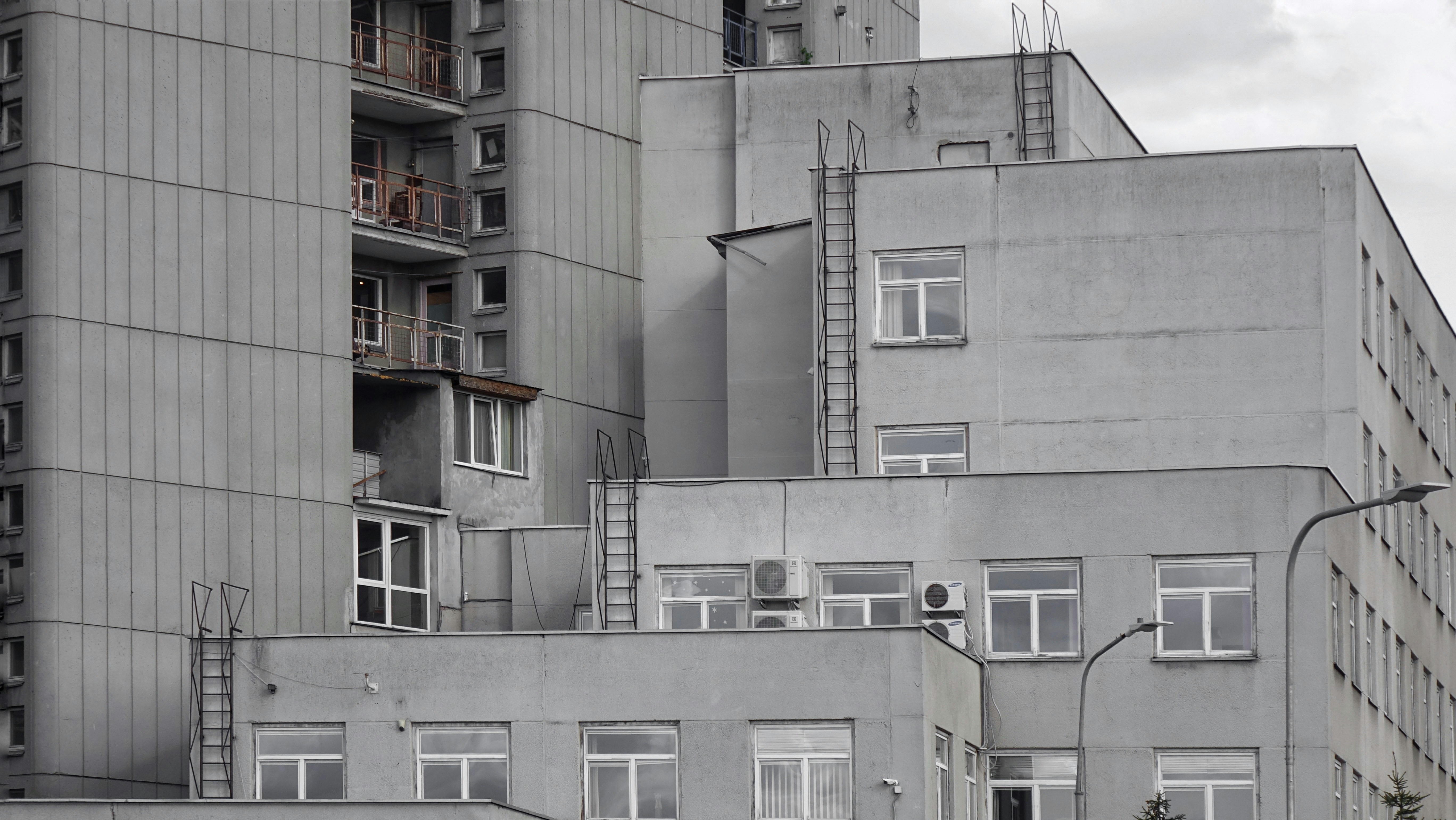white concrete building during daytime