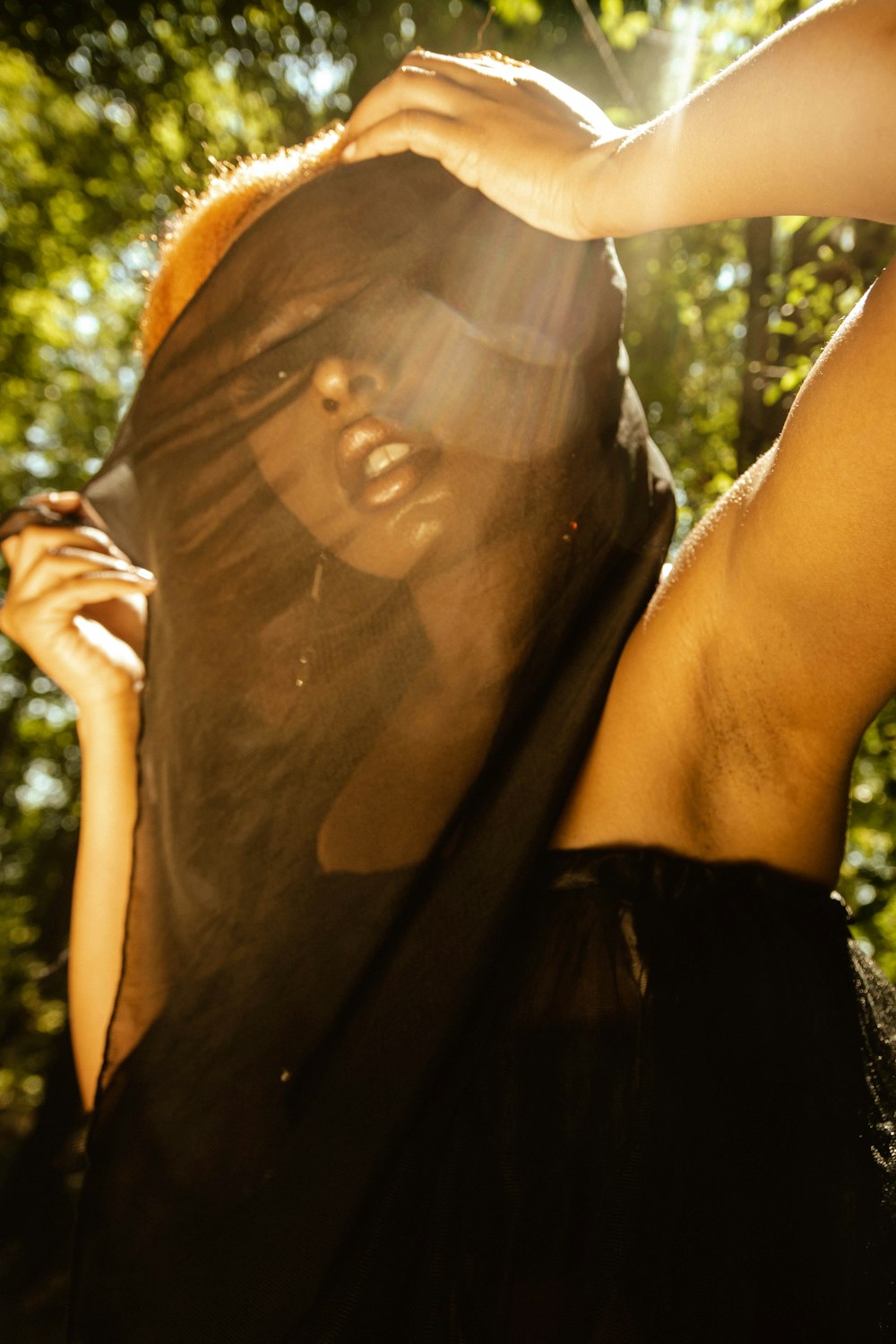 woman in black sleeveless shirt