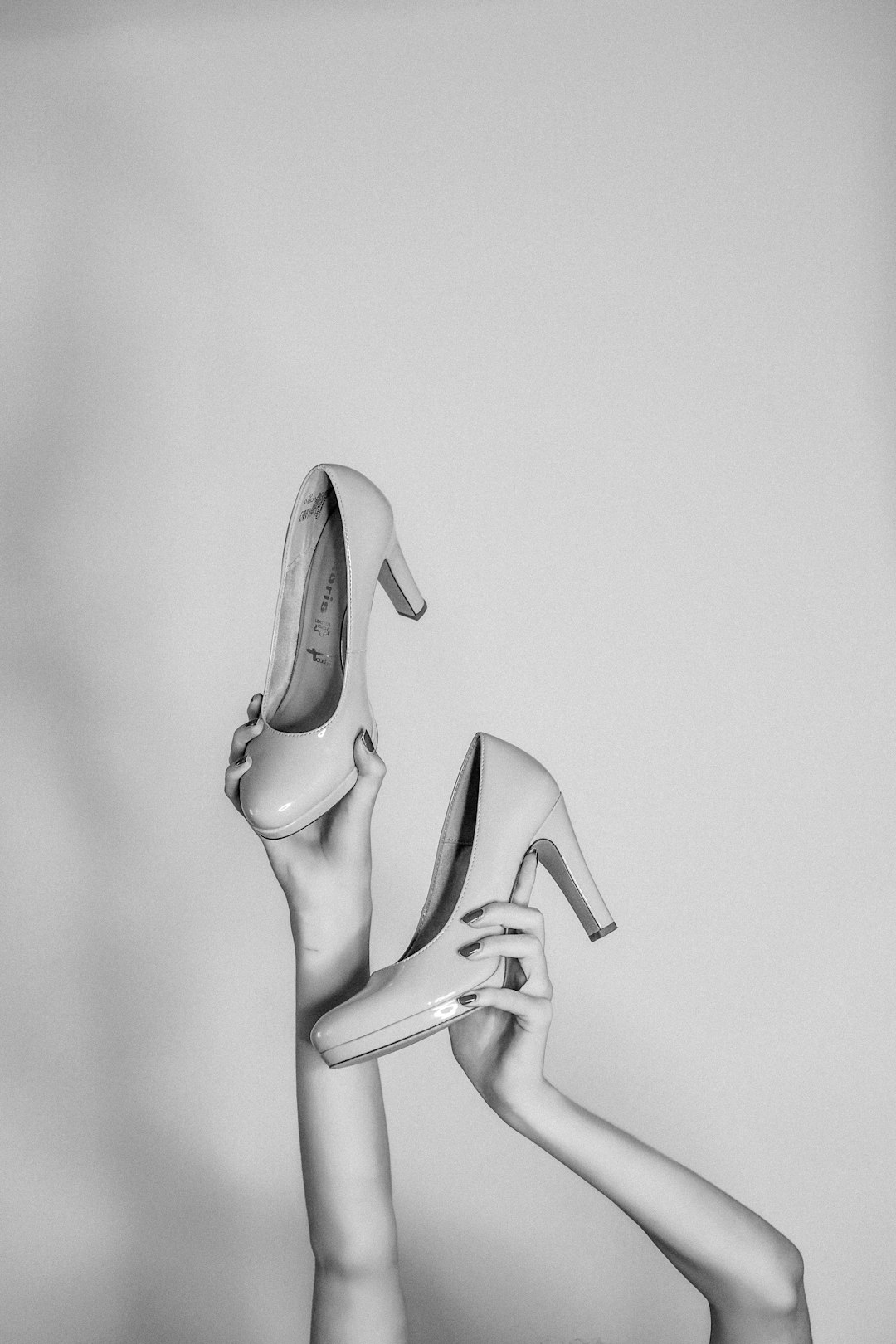 gray leather peep toe heeled shoes
