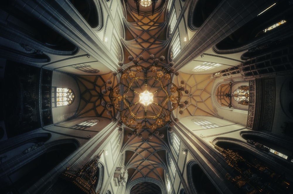 brown and white floral ceiling