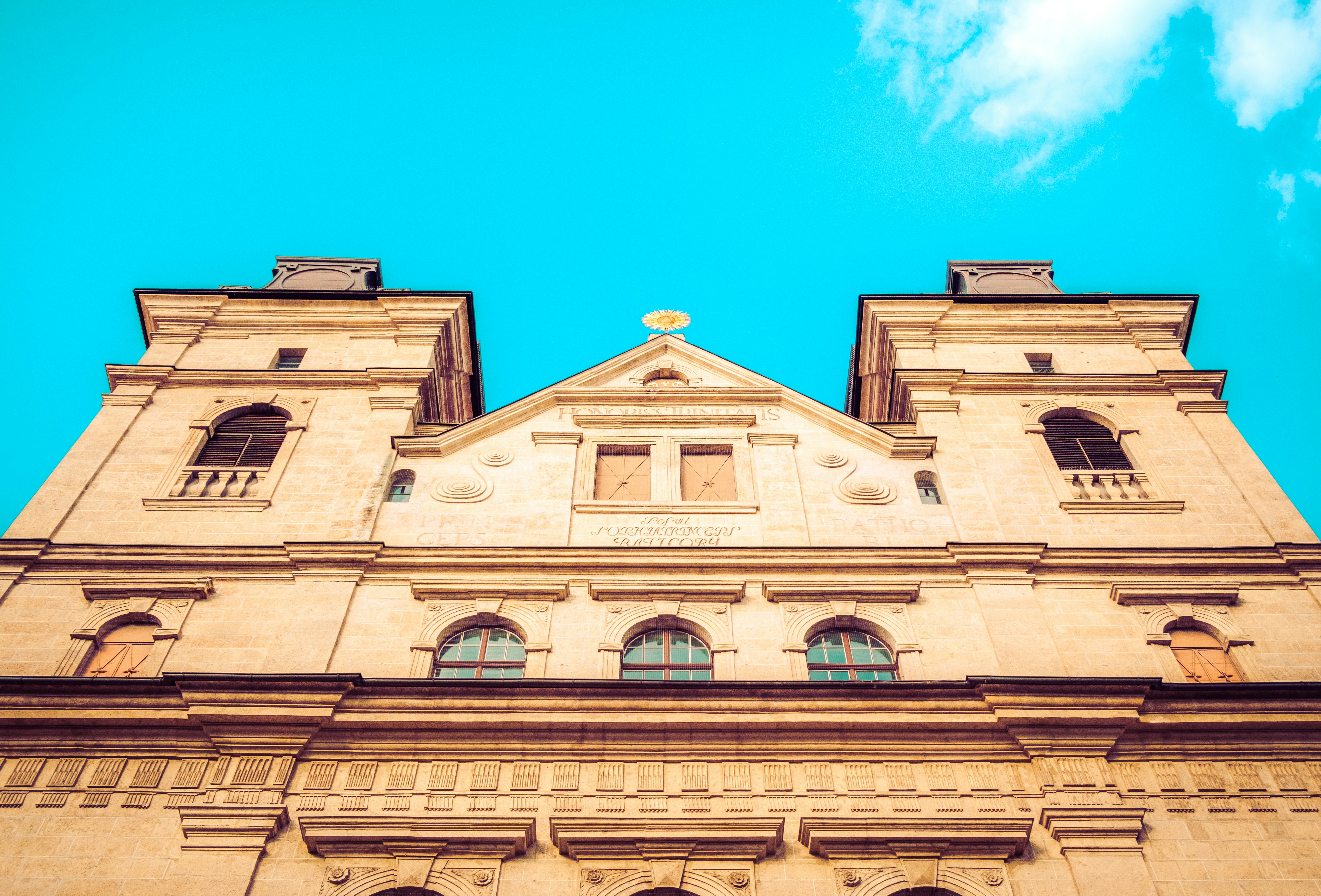 Photo by victorserban