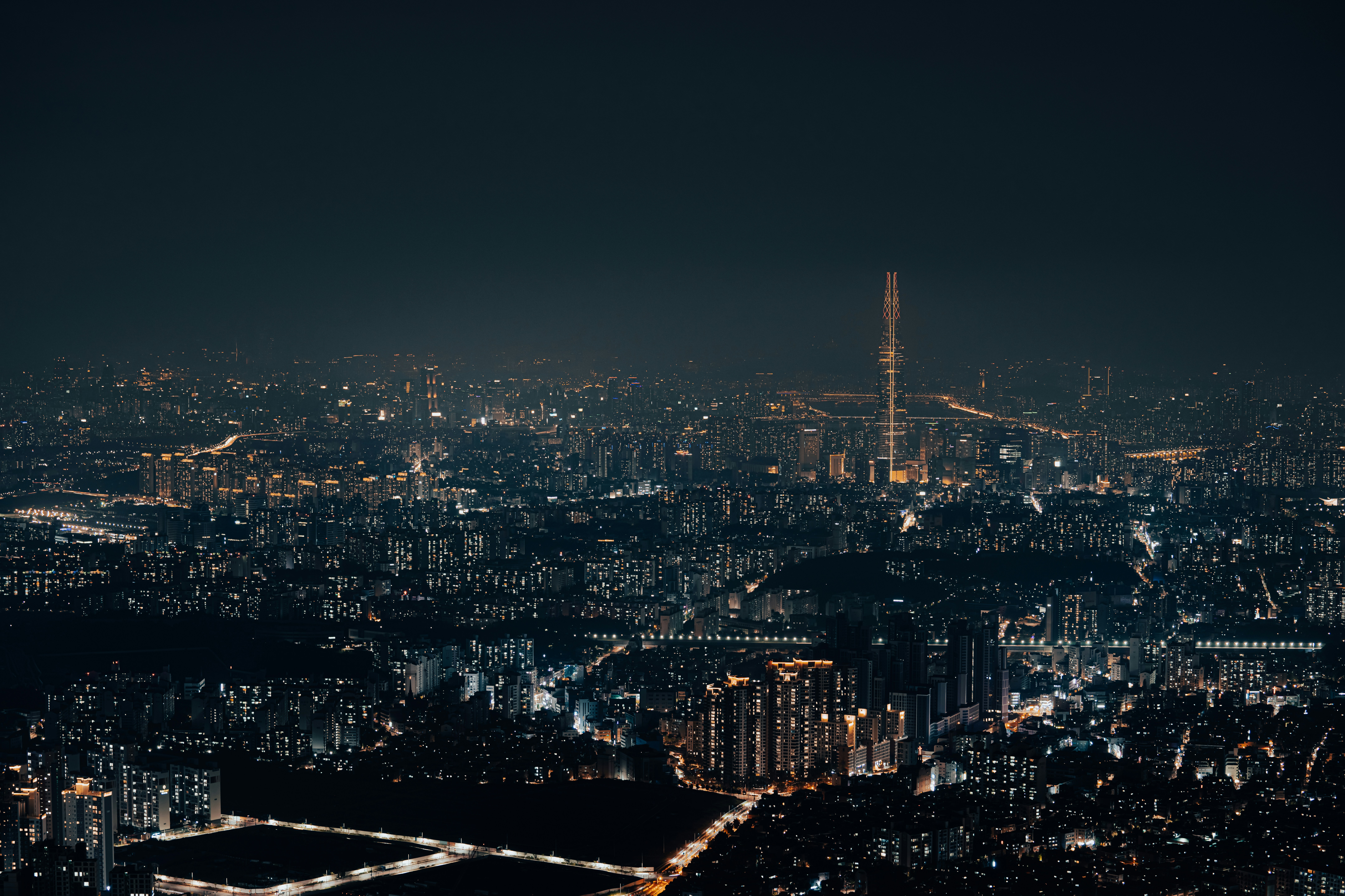 Seoul Night Pictures Download Free Images On Unsplash