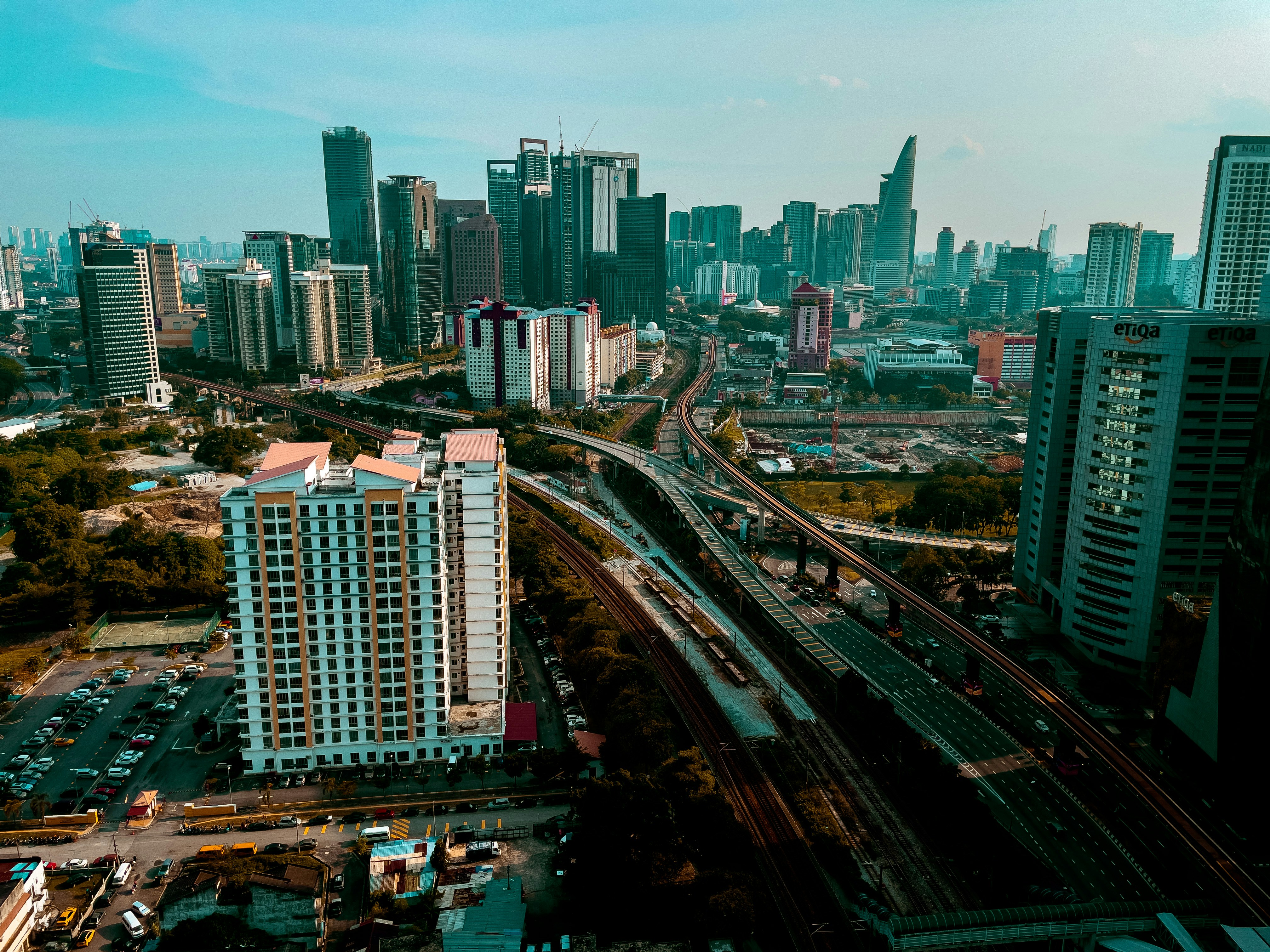 Photo by alishahlakhani