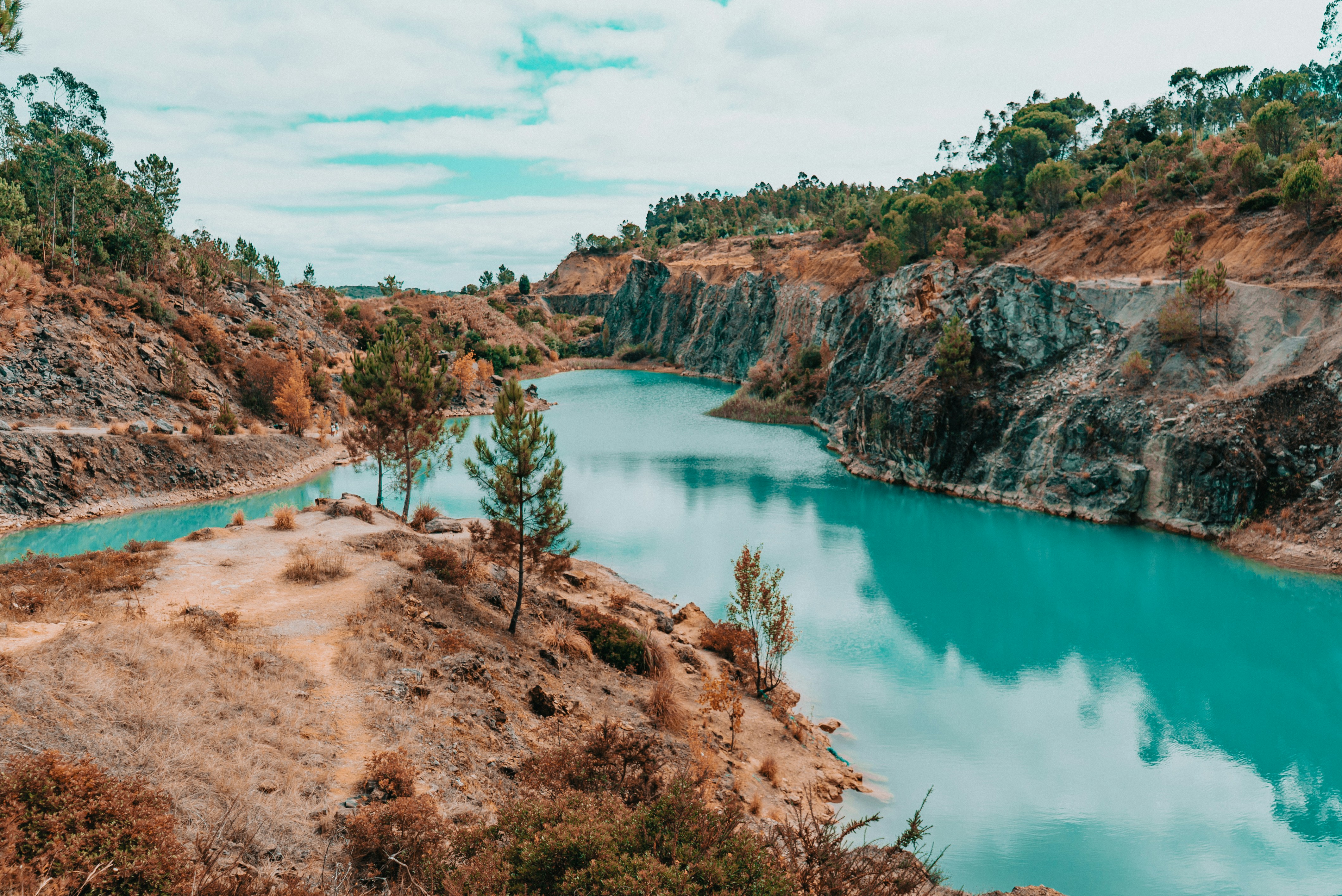 una caletta rocciosa a Maiorca