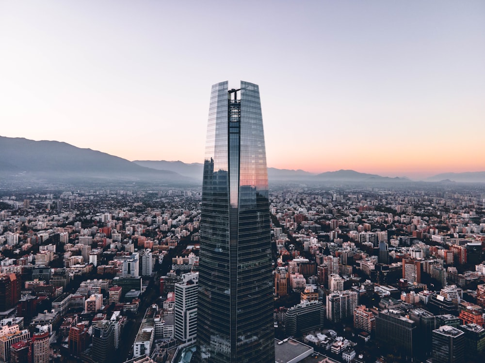 high rise building during daytime