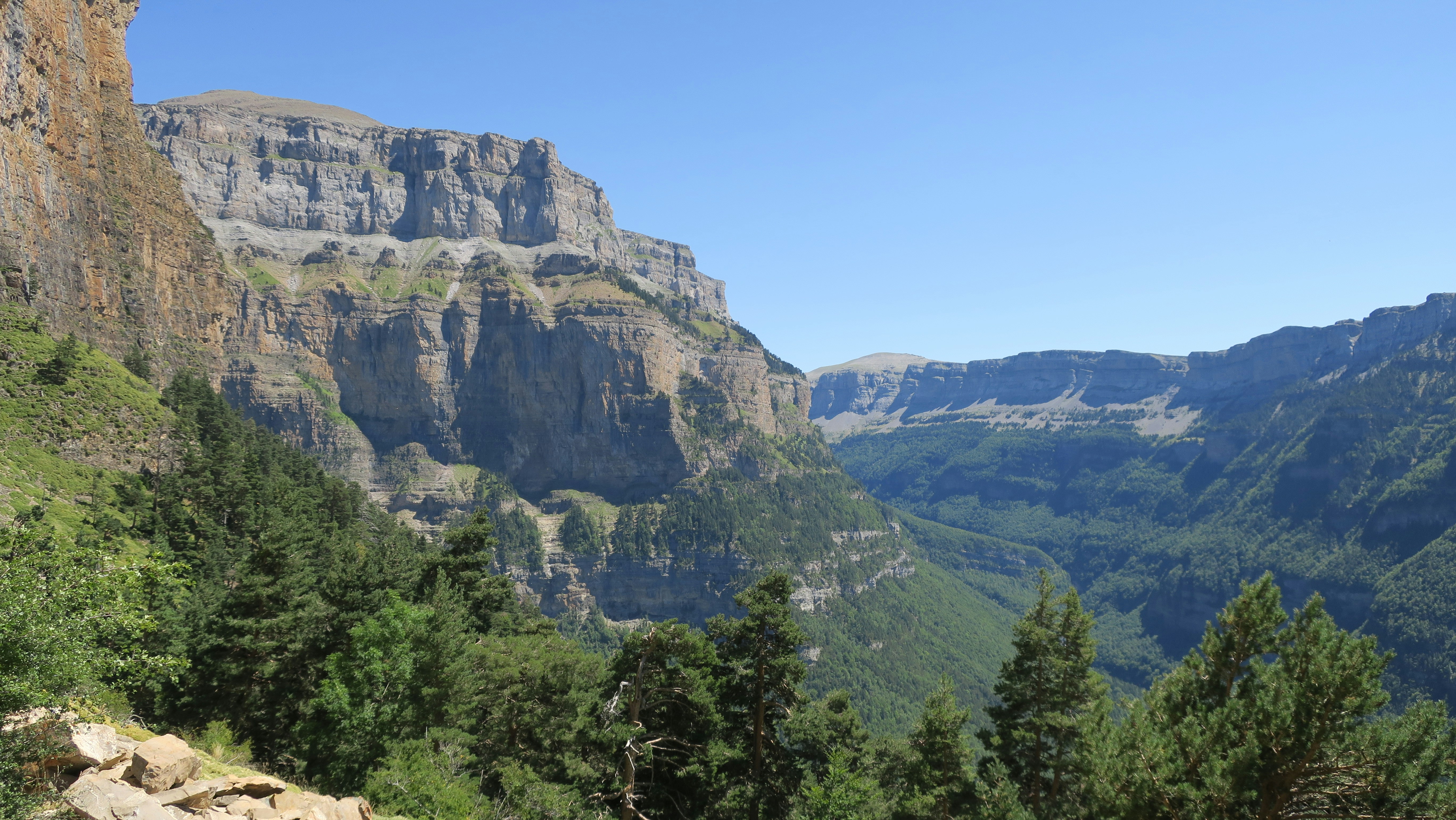 Photo by clemence_macary