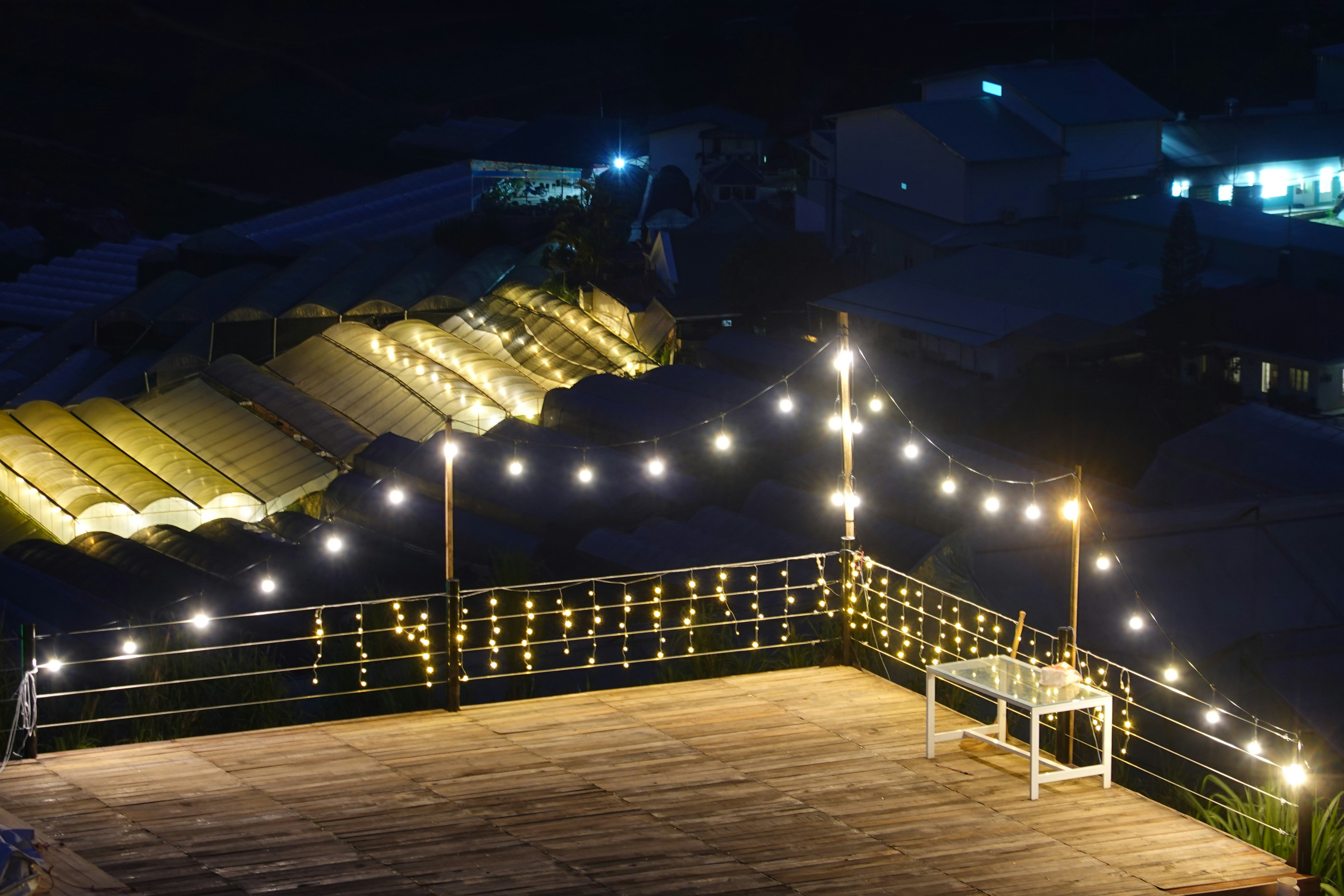 Solar Deck Step Light