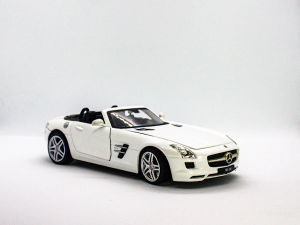White Mercedes-Benz convertible