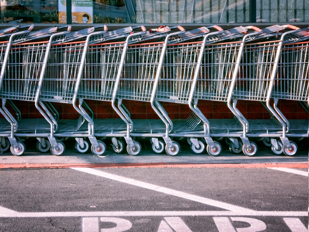 The 7 Most Annoying People You'll Encounter at the Supermarket, Ranked