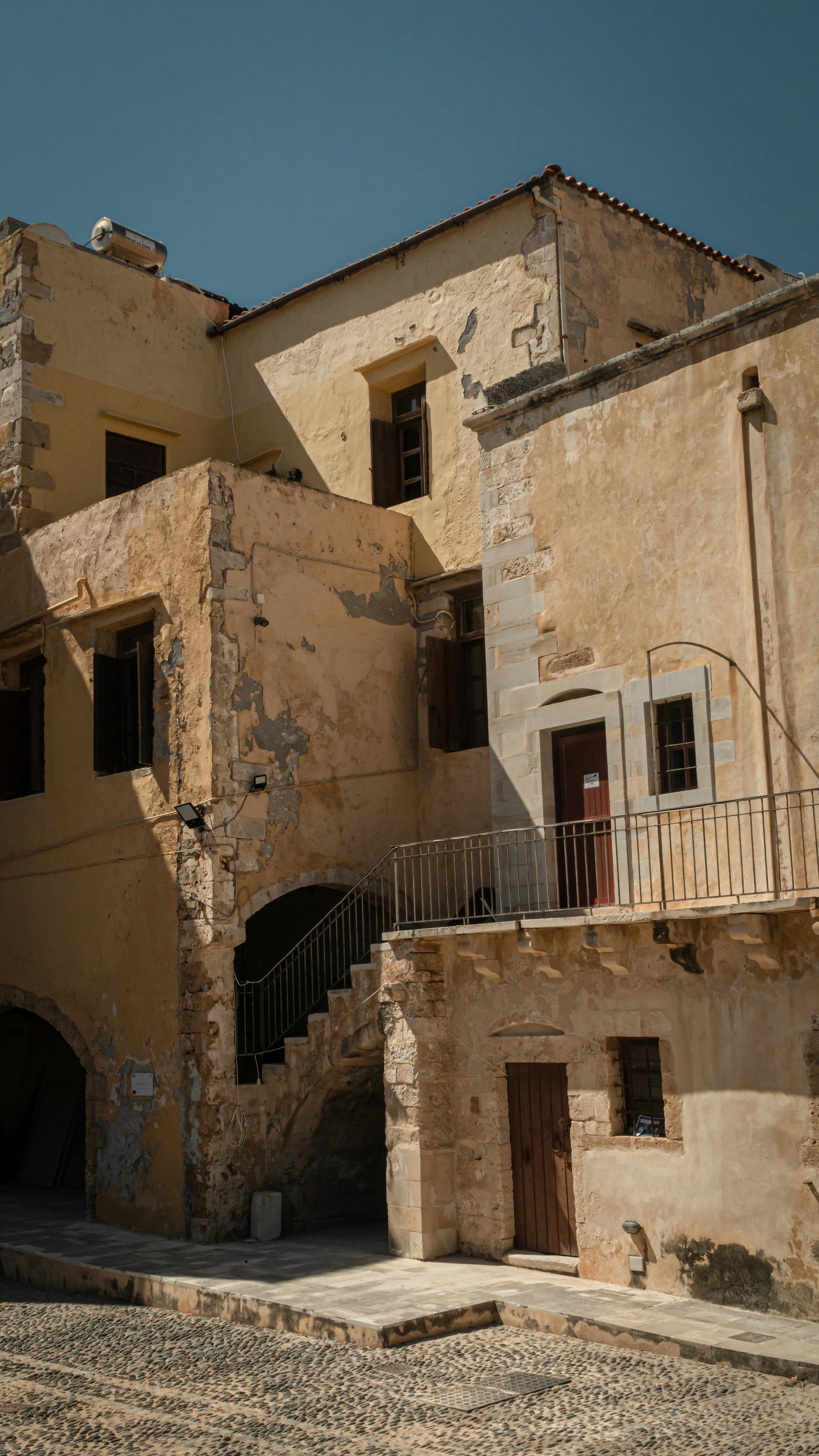 Photo by joeldevriend