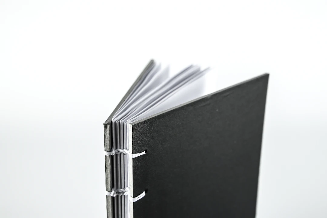 Employee handbook binder