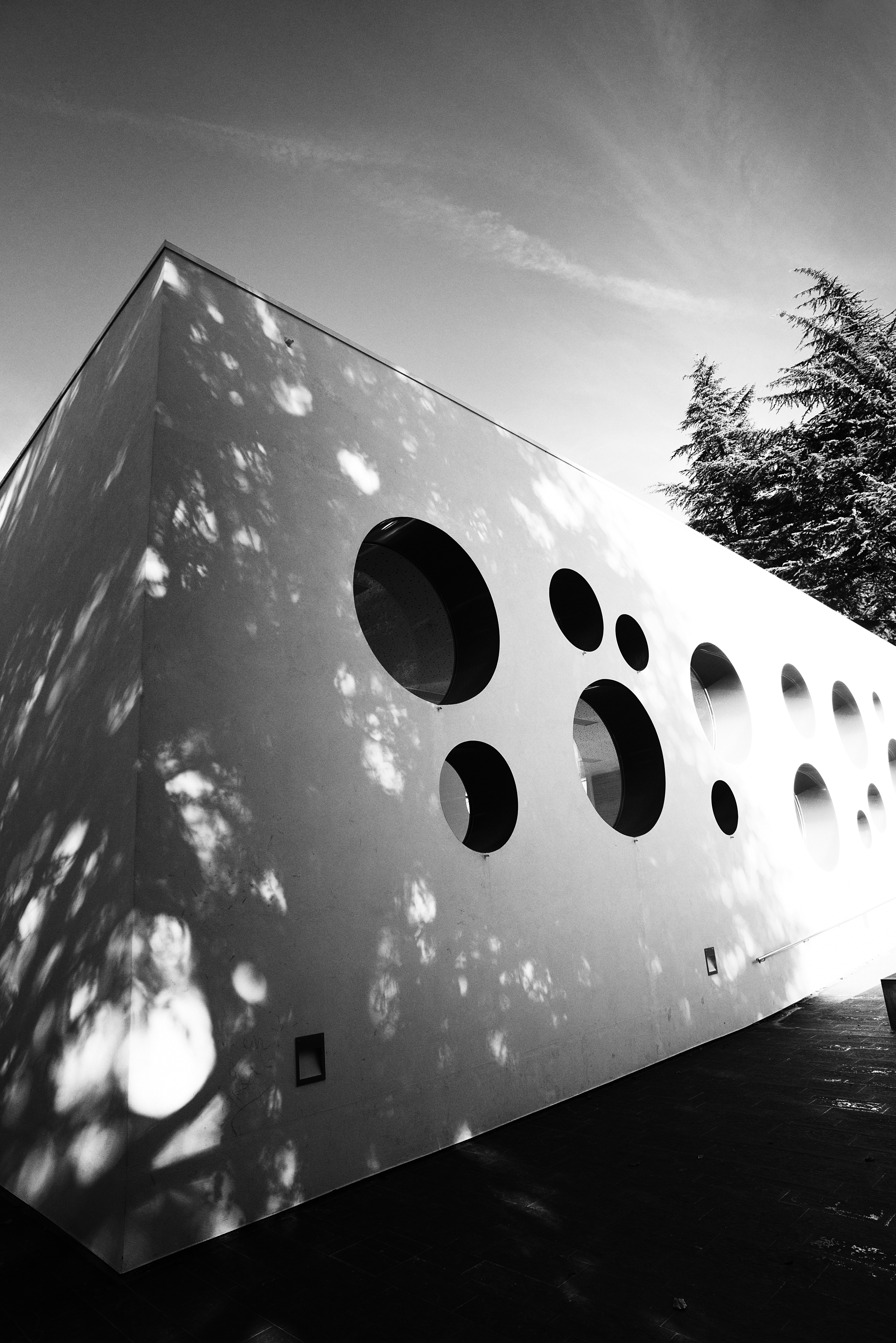 grayscale photo of concrete building