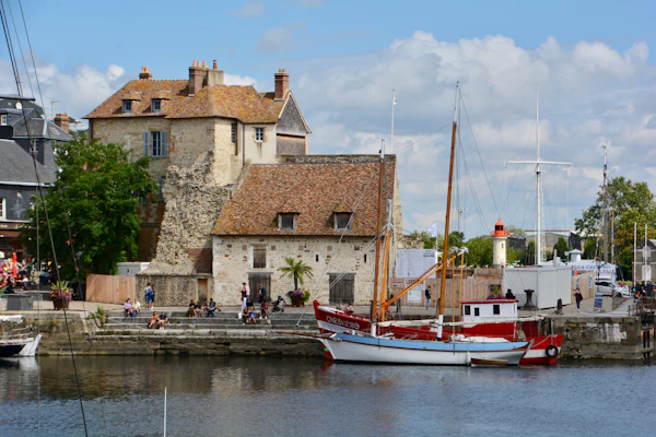 Conciergerie Airbnb L'Enclos et le centre historique Honfleur