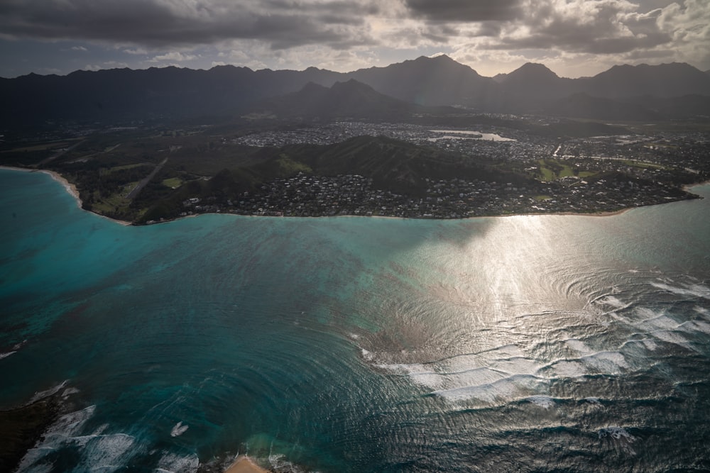 green and white water waves