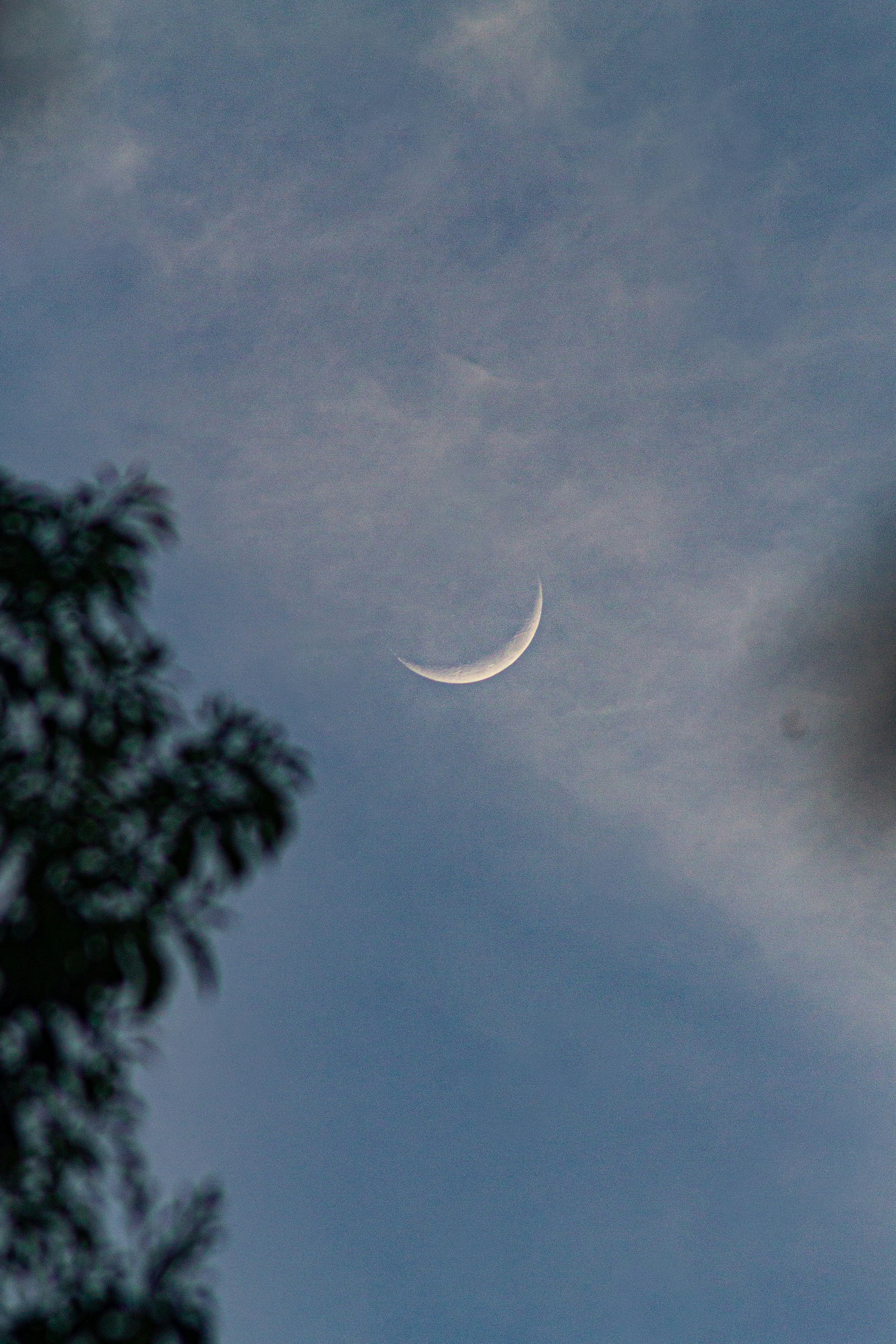 ramadan crescent moon, wallpaper, Kapan Puasa 2026? Jadwal Lengkap dan Persiapan 5