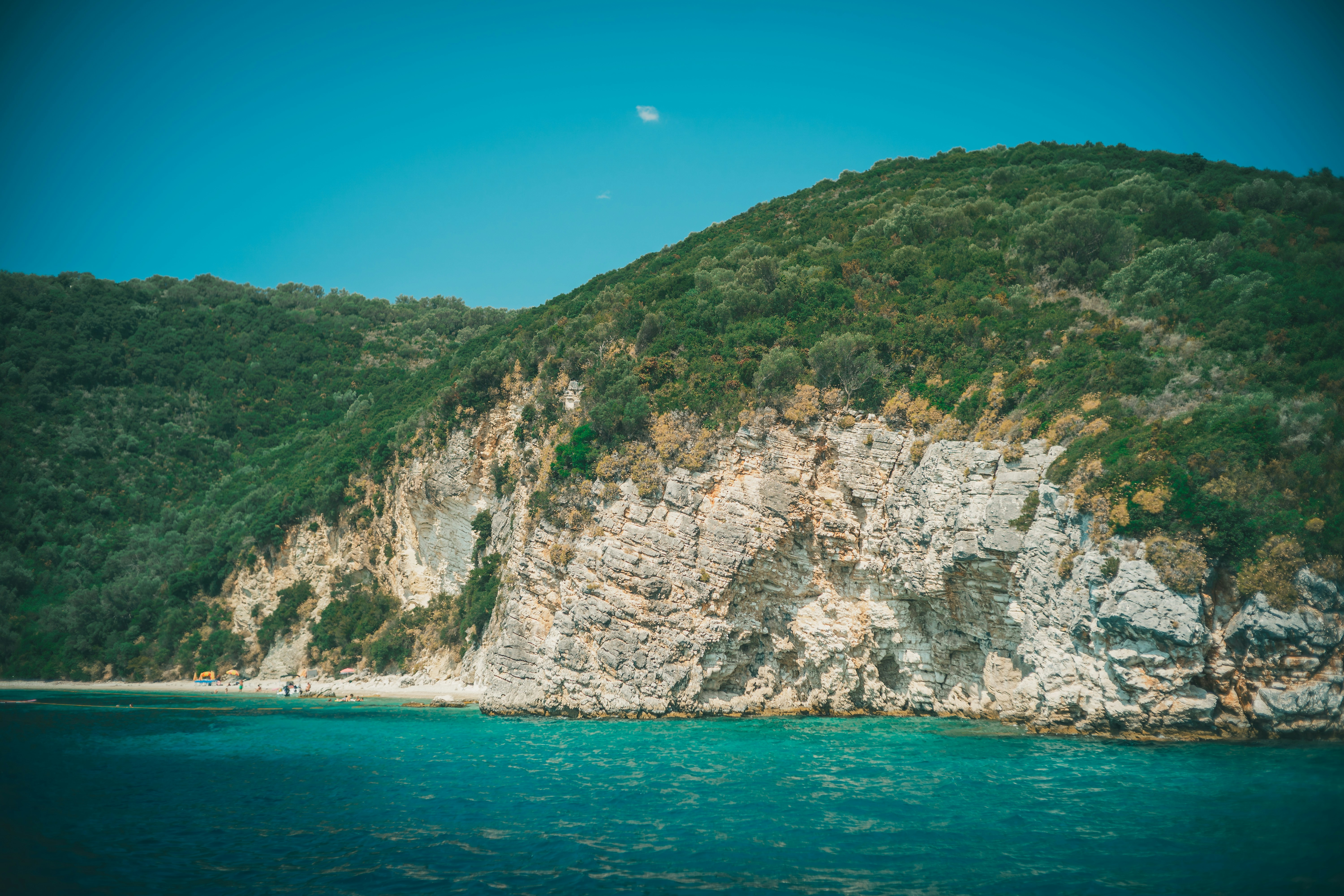 Photo by raimondklavins