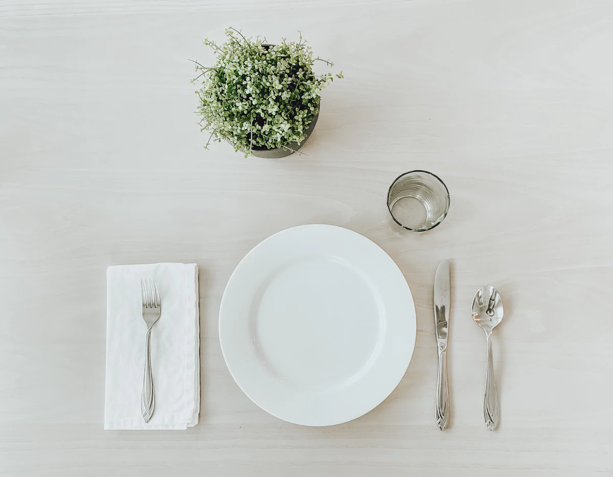 Calm illustrative image for the term Eating disorders