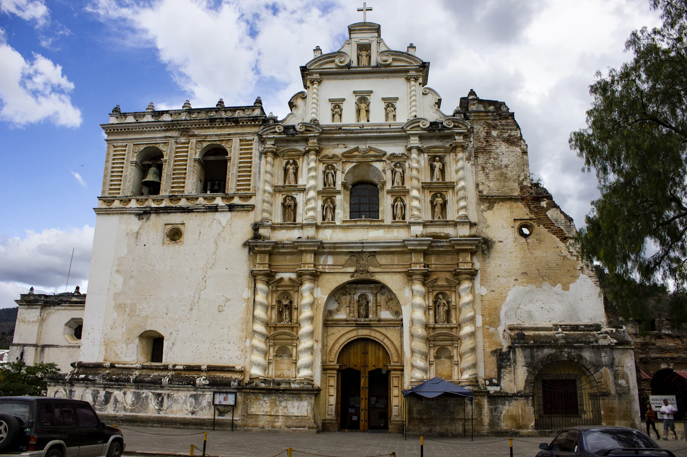 Die Kathedrale am Hauptplatz von Guatemala-Stadt