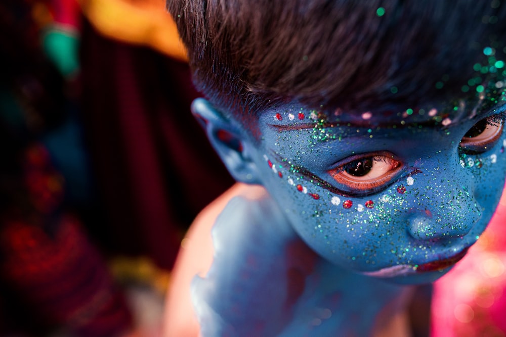 boy with blue eyes and blue eyes