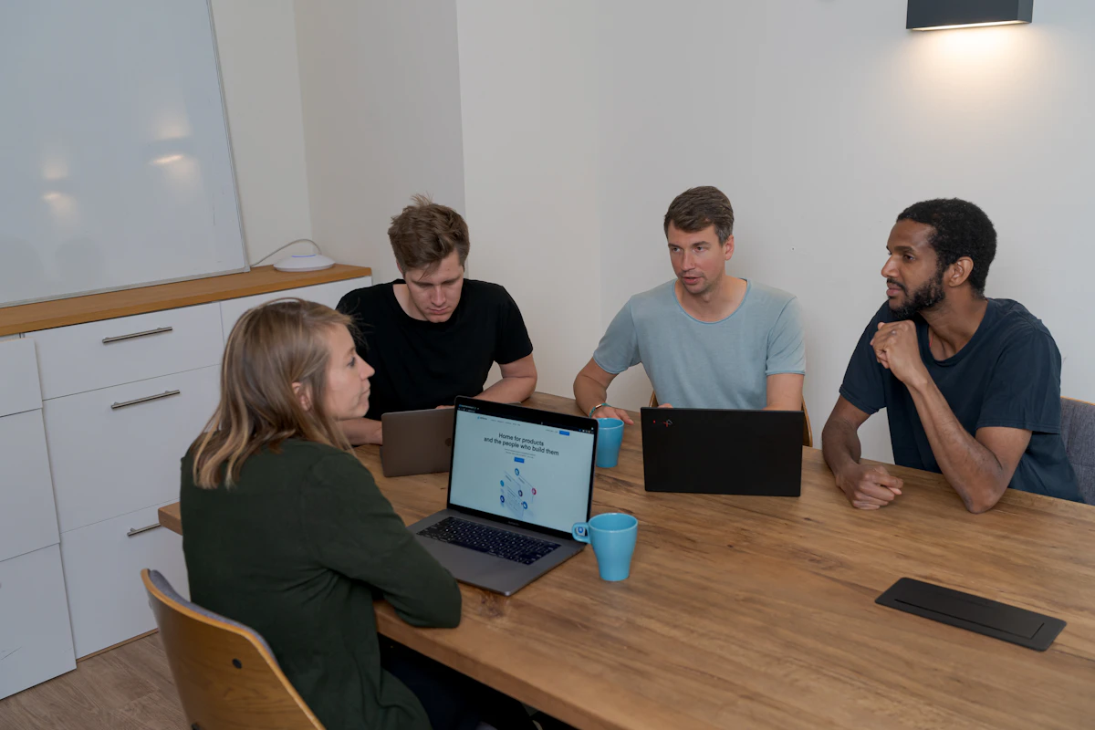 Avoid Manual Calendly-to-Salesforce Entry in 2026