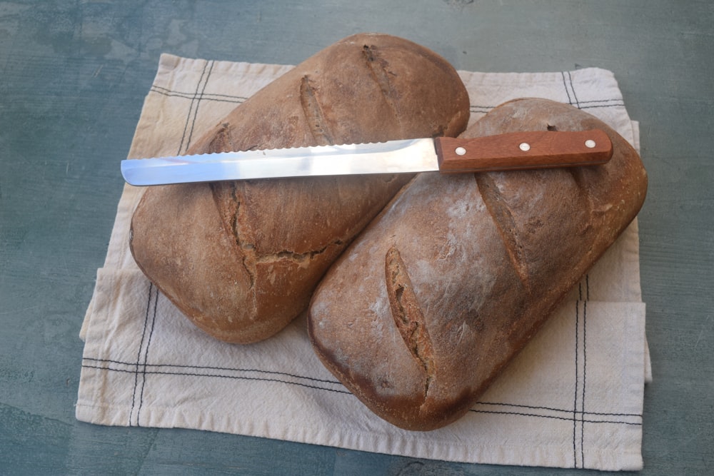 brown bread on white textile