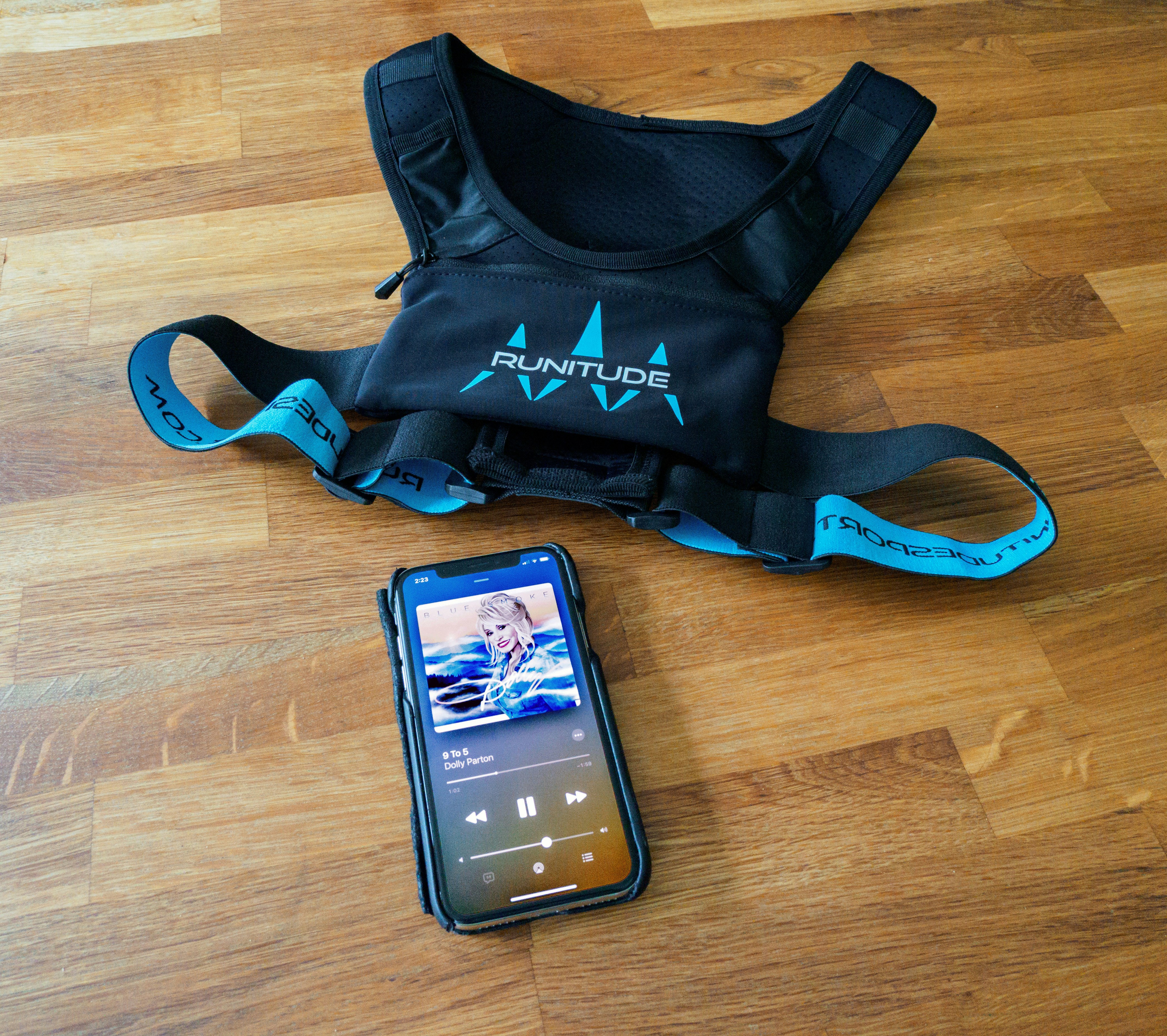 Athlete wearing phone holder belt during training