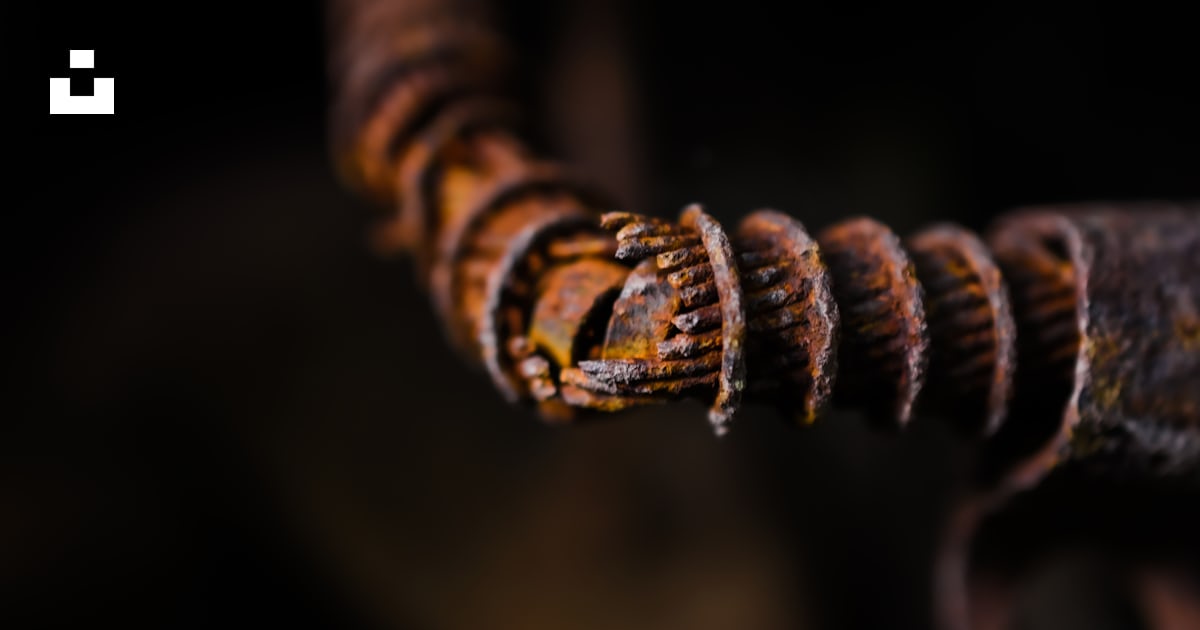 A close up of a rusted metal object photo – Free Rust Image on Unsplash