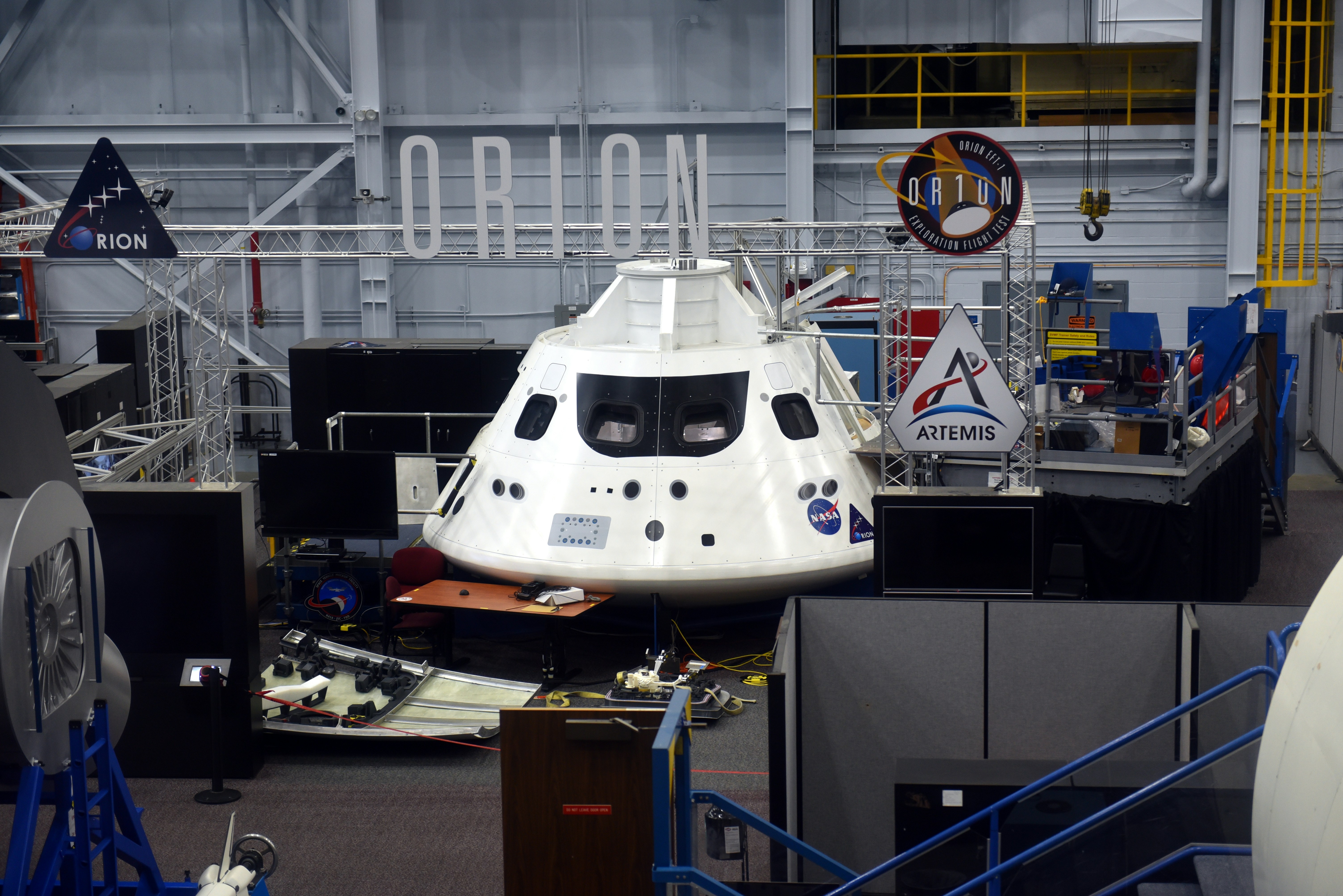 Orion capsule heat shield manufacturing and testing