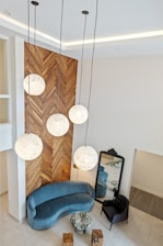 Ръчно изработени первази, монтирани в апартамент в Пловдив от Хеджи Уайлдър